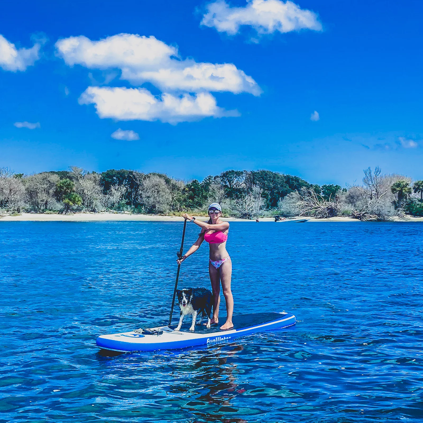 FUNWATER Stand Up Inflatable Paddle Board, SUP 11'x33''x6'' (LxWxH) with Smile Pattern Paddle Board, Advanced backpack pump, fin paddle and other accessories, Unisex