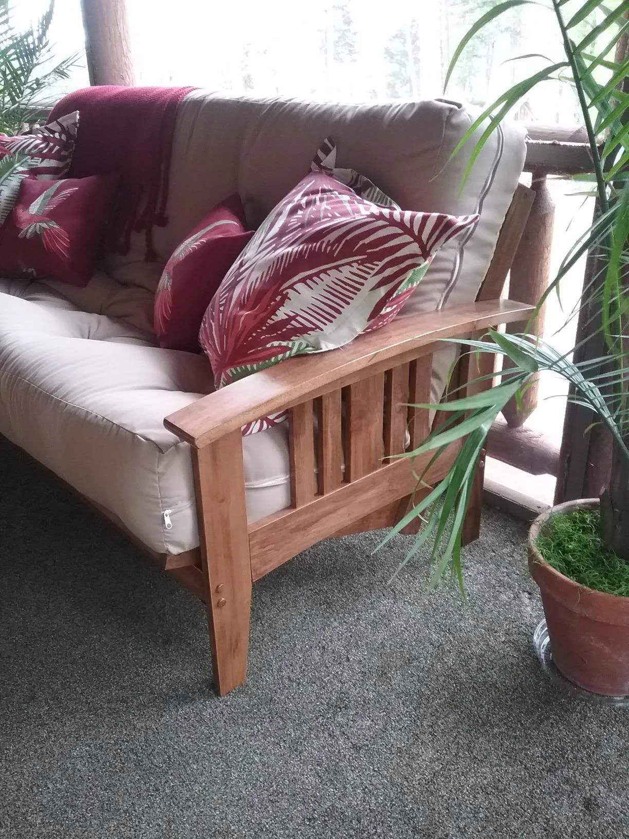 Nirvana Futons Westfield Wood Futon Frame - Full Size