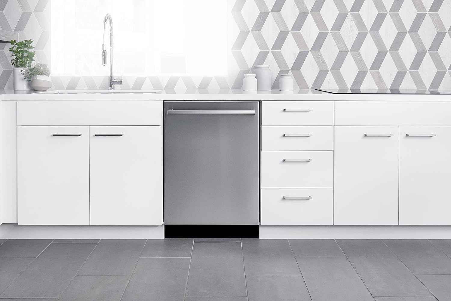 BOSCH SHX78B75UC 42 dBA 800 Series Stainless Steel Top Control Dishwasher