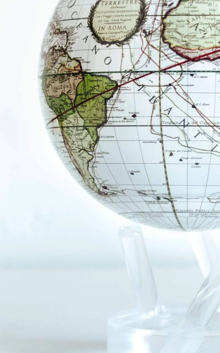 4.5x22 White Cassini Terrestrial MOVA Globe