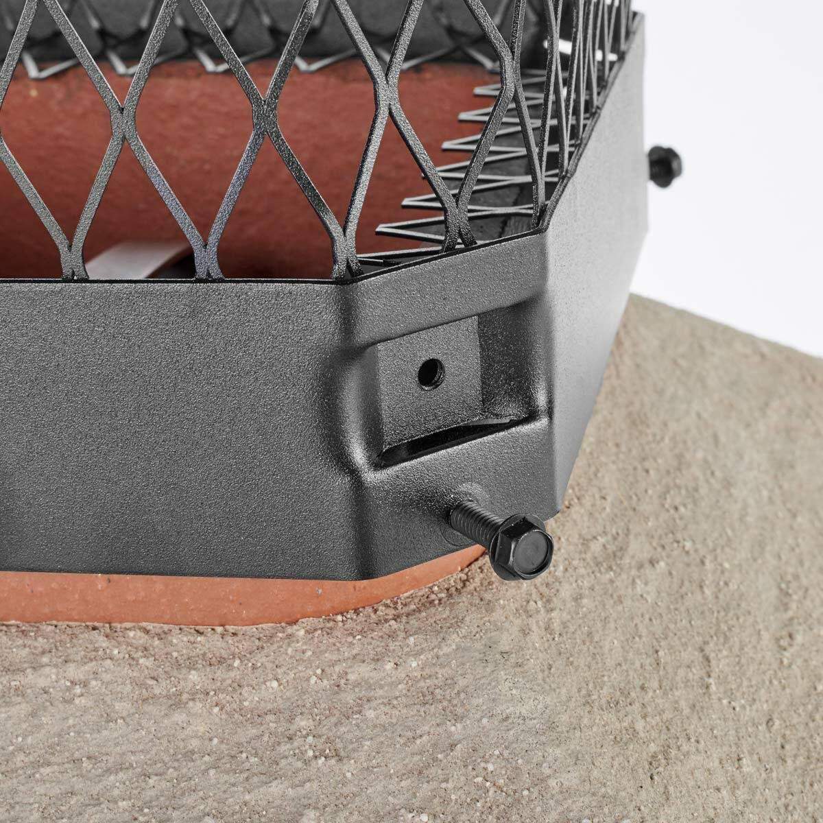 HY-C Single Flue Bolt-On Chimney Cap, Black