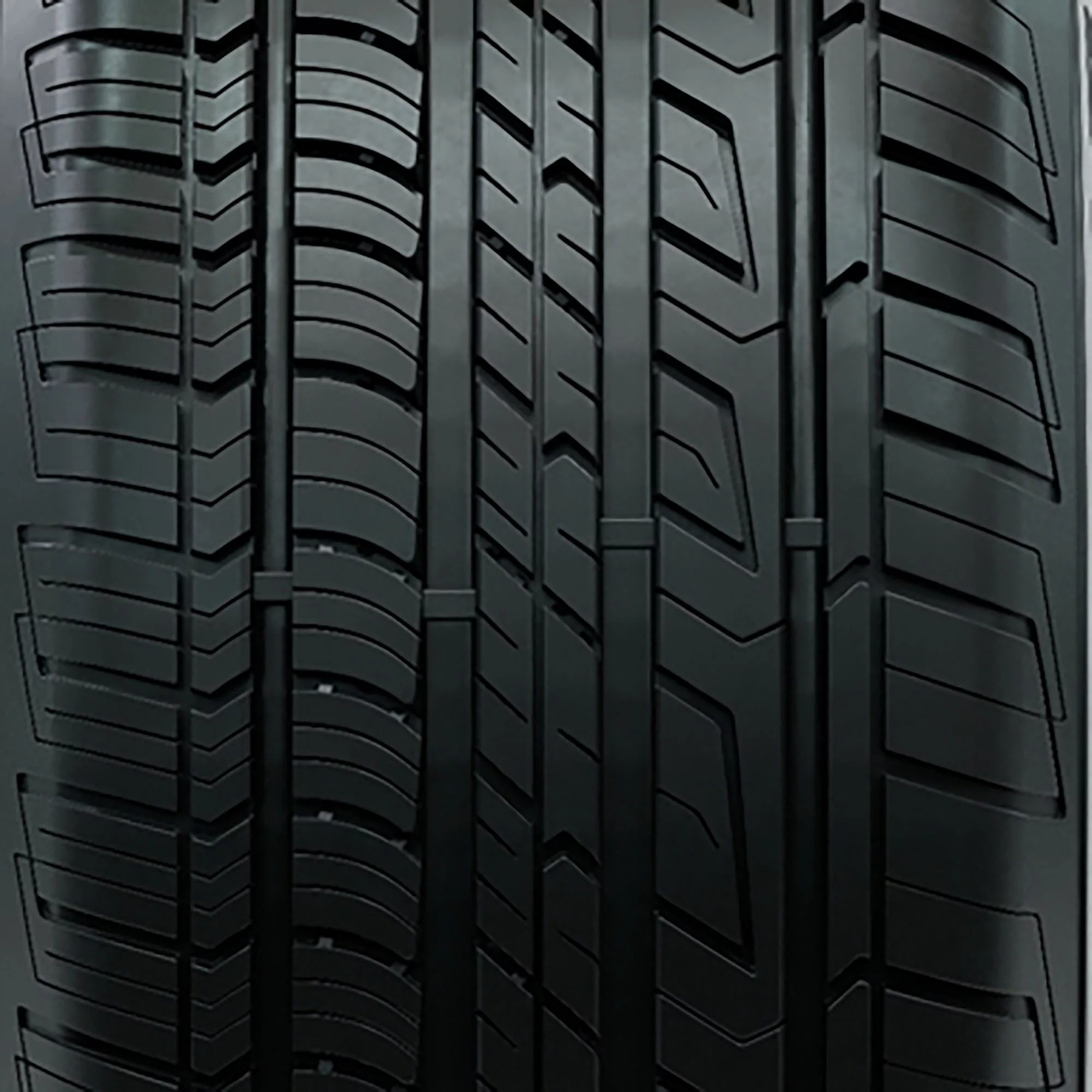 Cooper CS5 Ultra Touring All Season 225/50R17 94V Passenger Tire