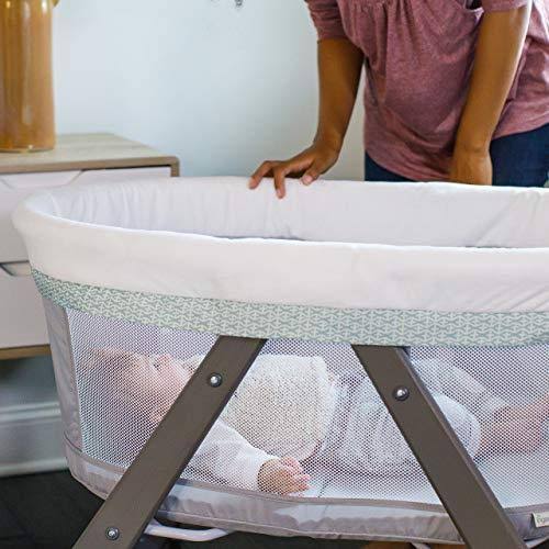 Ingenuity 11913 - Foldaway Rocking Wood Bassinet Wallace