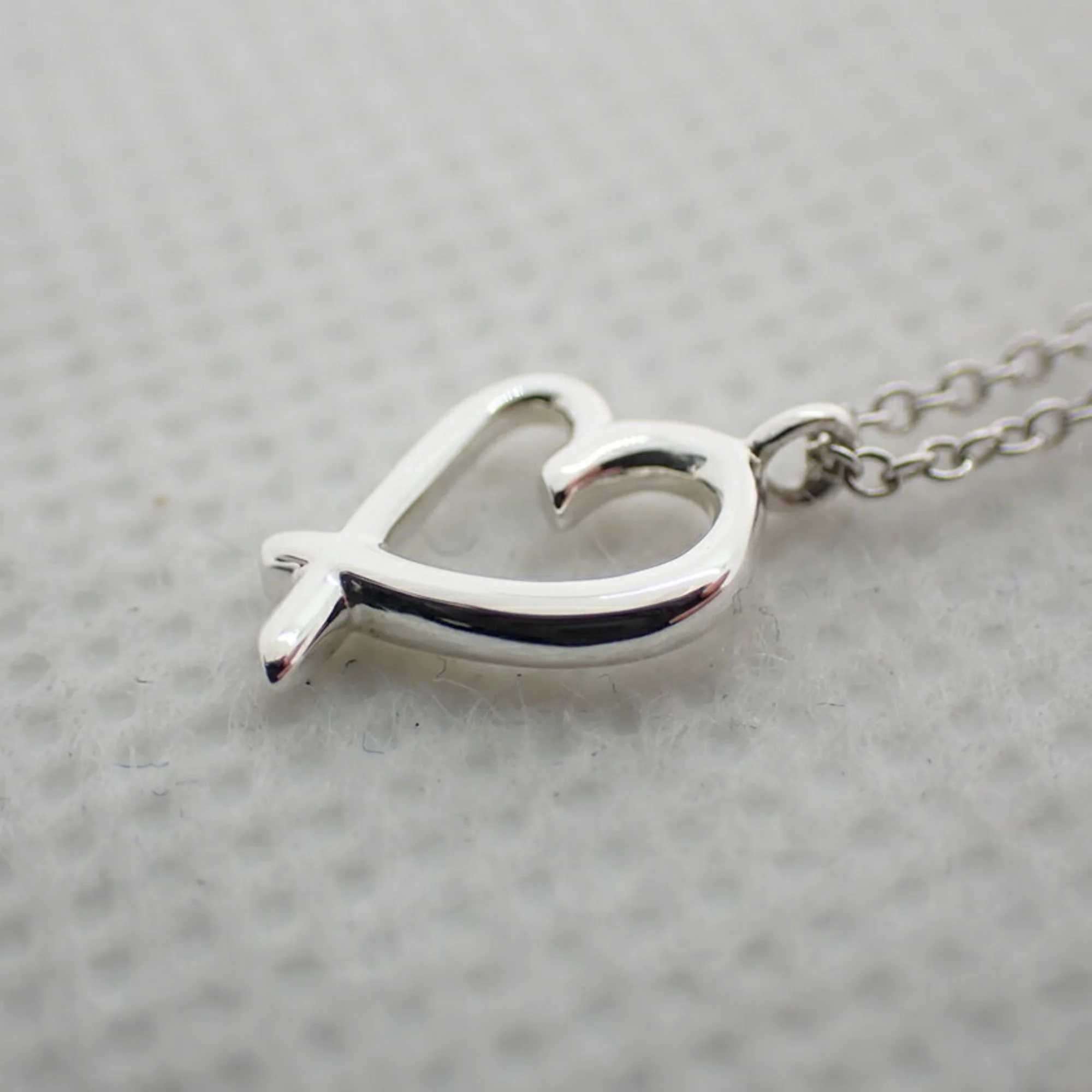 Pre-Owned TIFFANY 925 Loving Heart Pendant Necklace (Good)
