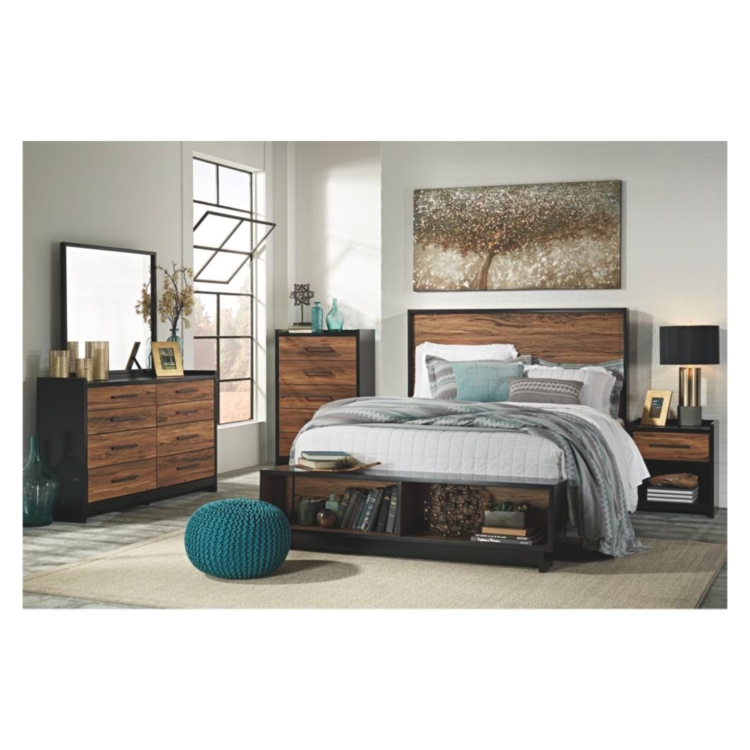 Signature Design by Ashley Stavani Black/Brown Five Drawer Chest