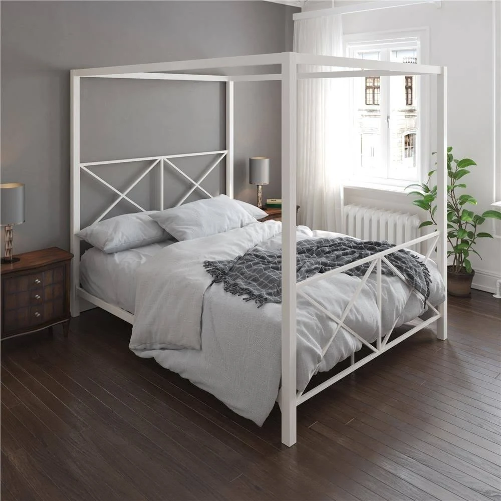 Avenue Greene Rosemarie White Metal Canopy Bed (Queen)