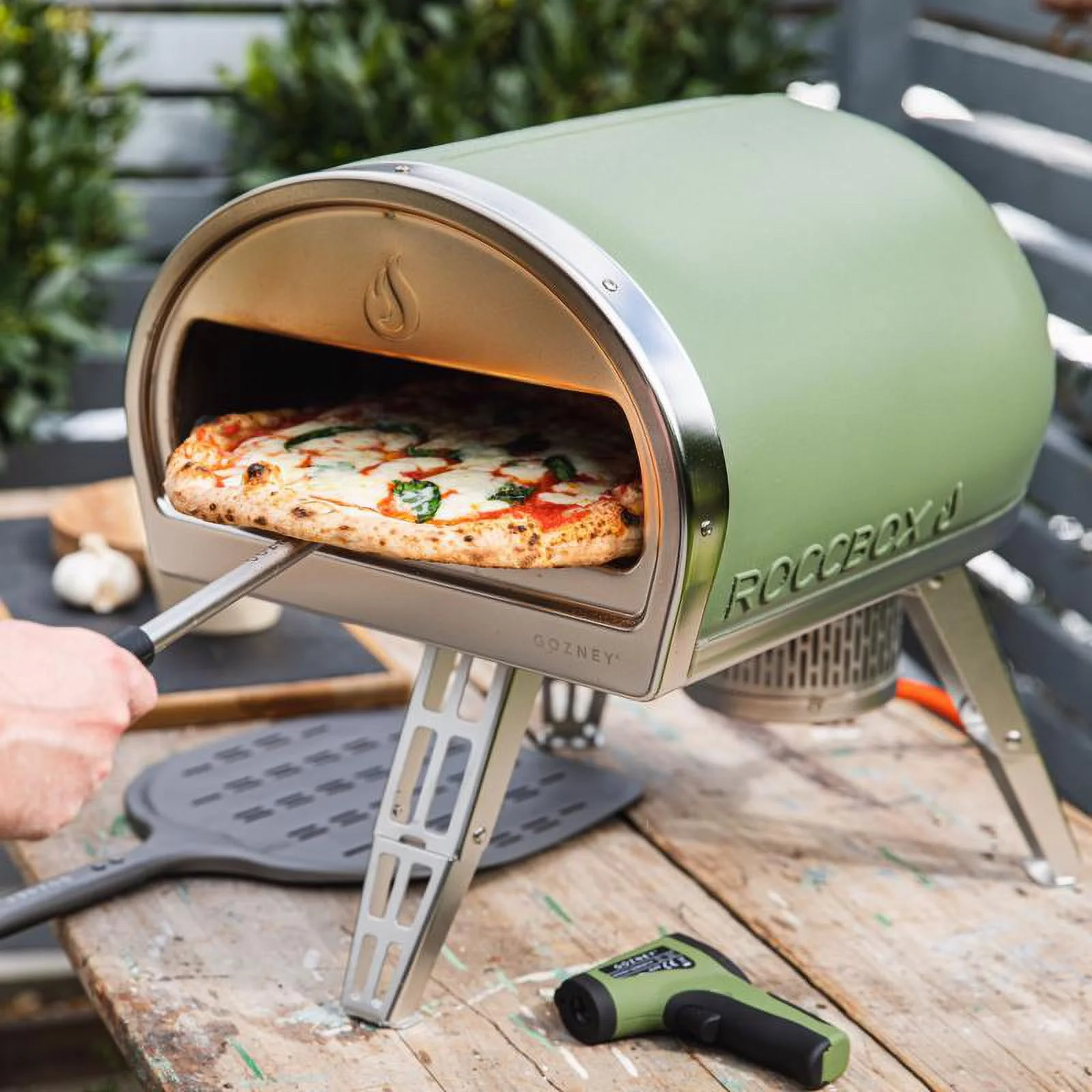 Gozney  Gozney Roccbox Propane Gas Outdoor Pizza Oven, Olive Green