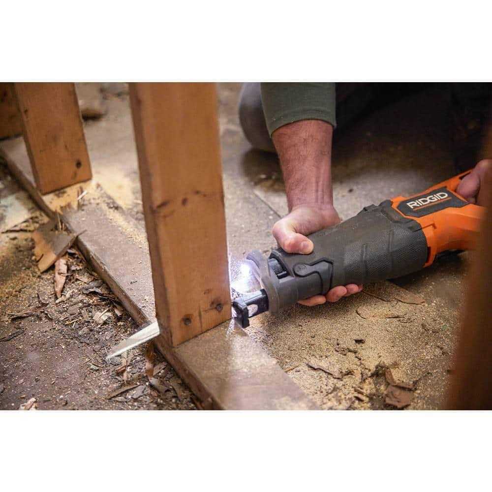 RIDGID 18V Brushless Cordless 6-Tool Combo Kit with 4.0 Ah and 2.0 Ah MAX Output Batteries and Charger - Shop Hardware Tools Online Store