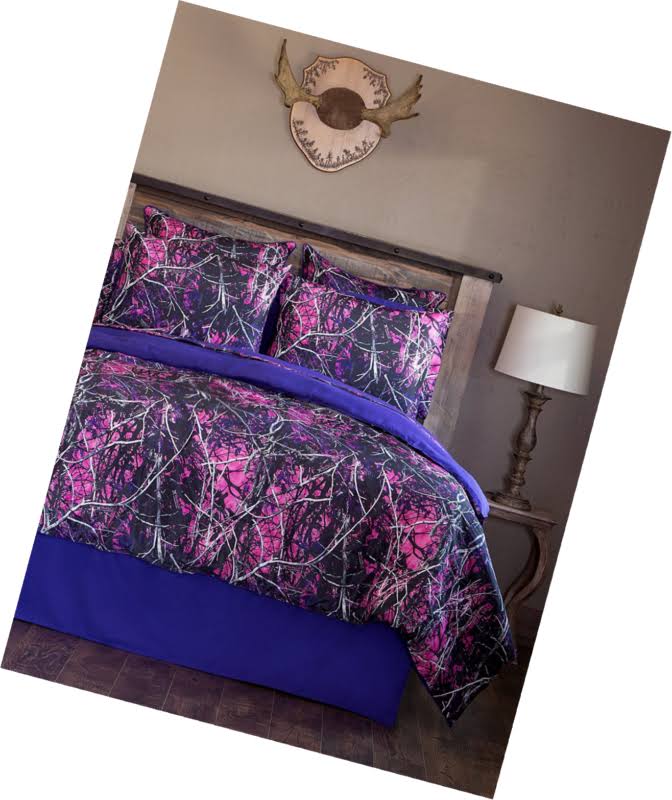 Muddy Girl Camo 4 Piece Comforter Bedding Set, Queen