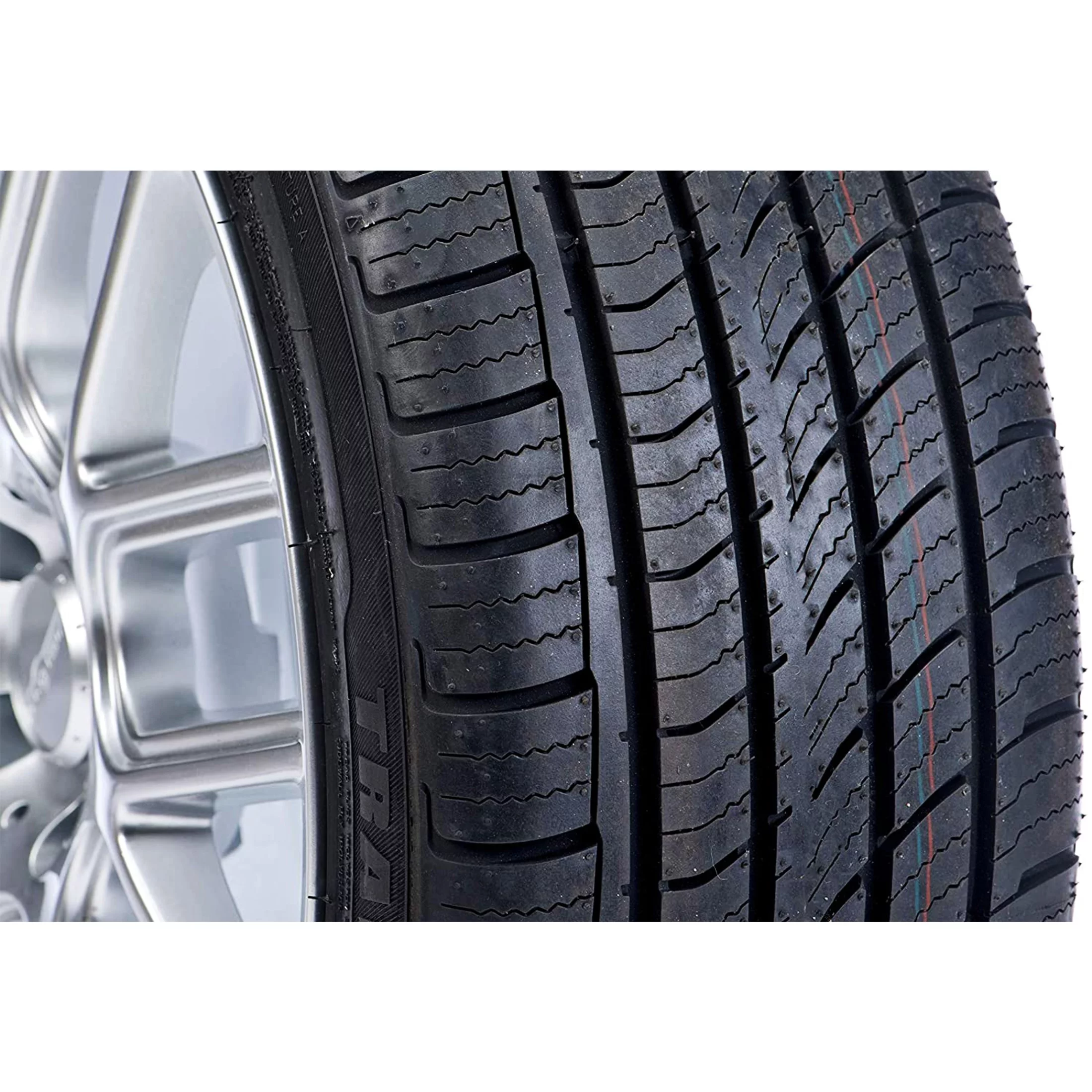 Travelstar UN33 235/45R18 94W High Performance All Season Passenger Tire 235/45/18