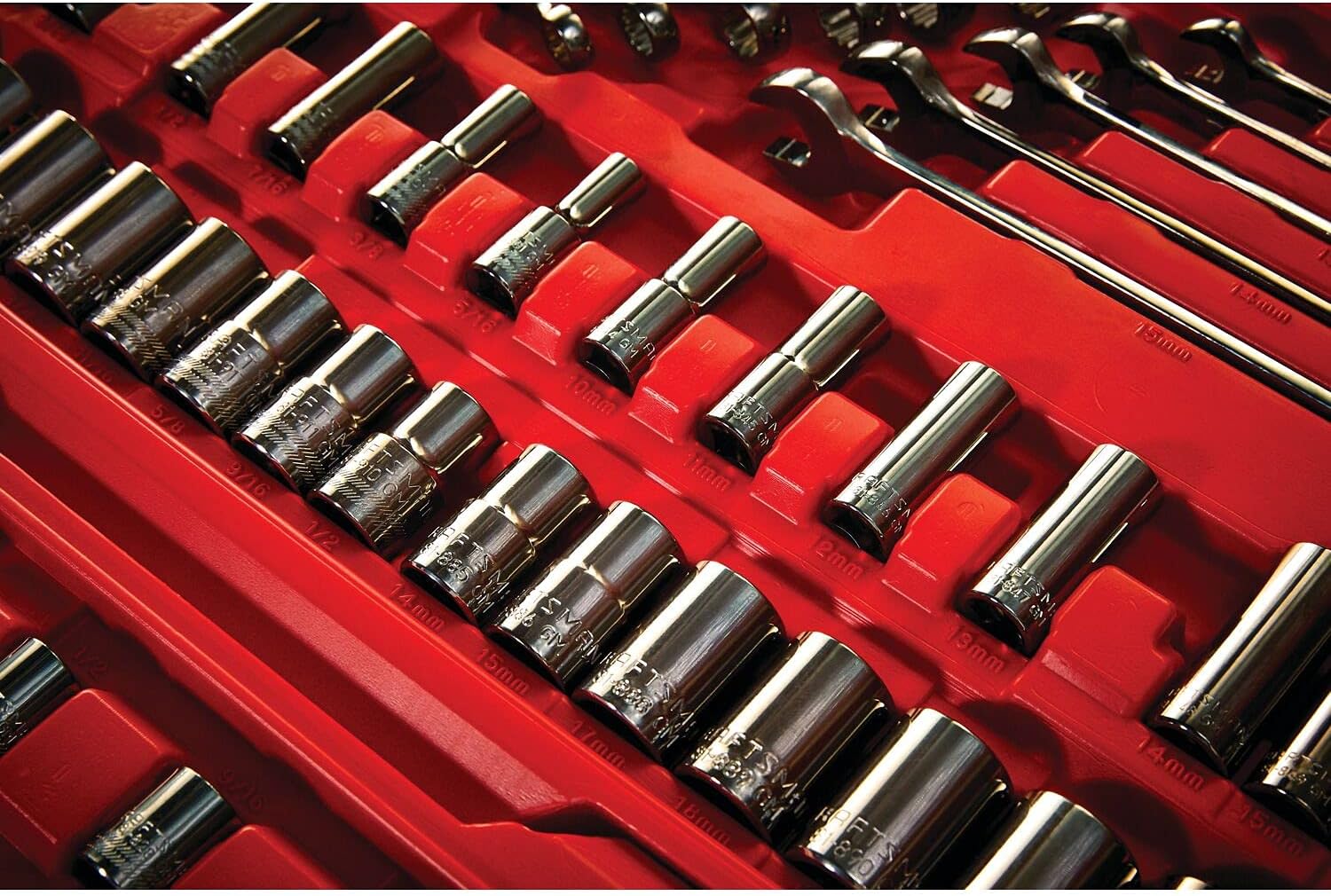Craftsman 121 Piece SAE and Metric Chrome Mechanic Tool Set
