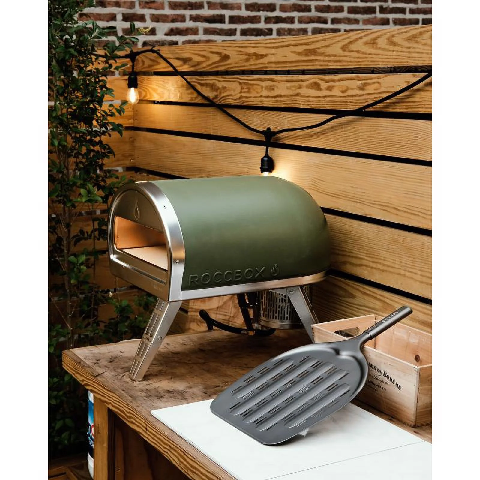 Gozney  Gozney Roccbox Propane Gas Outdoor Pizza Oven, Olive Green