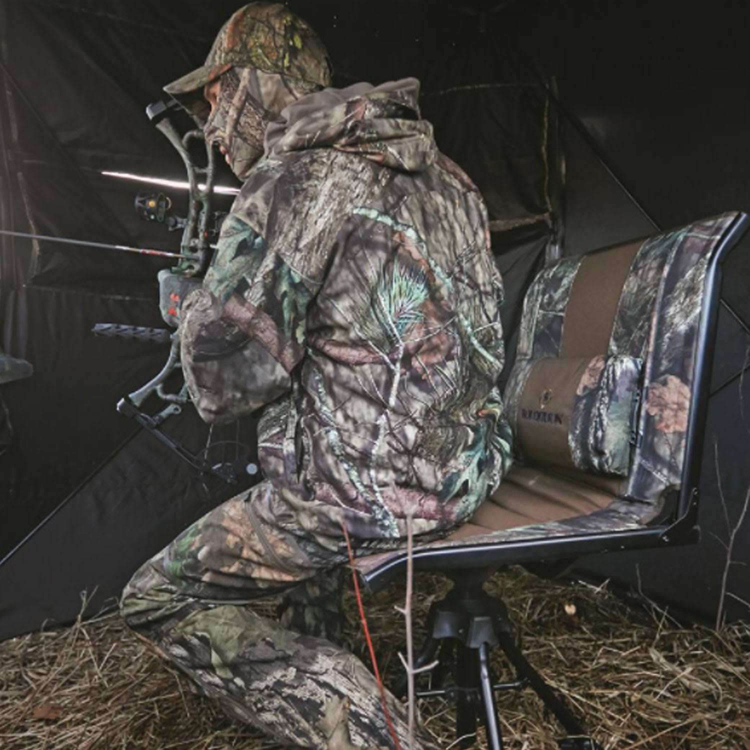 Bolderton Portable 360 Comfort Swivel Camo Hunting Chair, Mossy Oak Camouflage