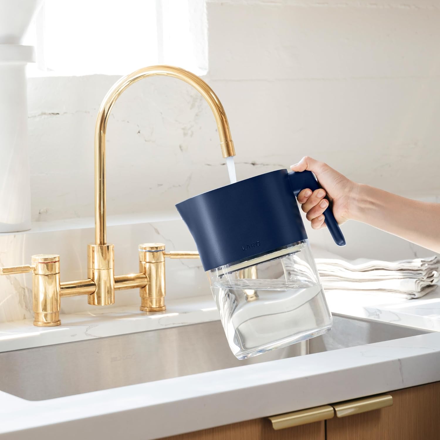 LARQ Hydrated AF Set - Pitcher PureVis 1.9L, Monaco Blue + 4 Advanced Filters