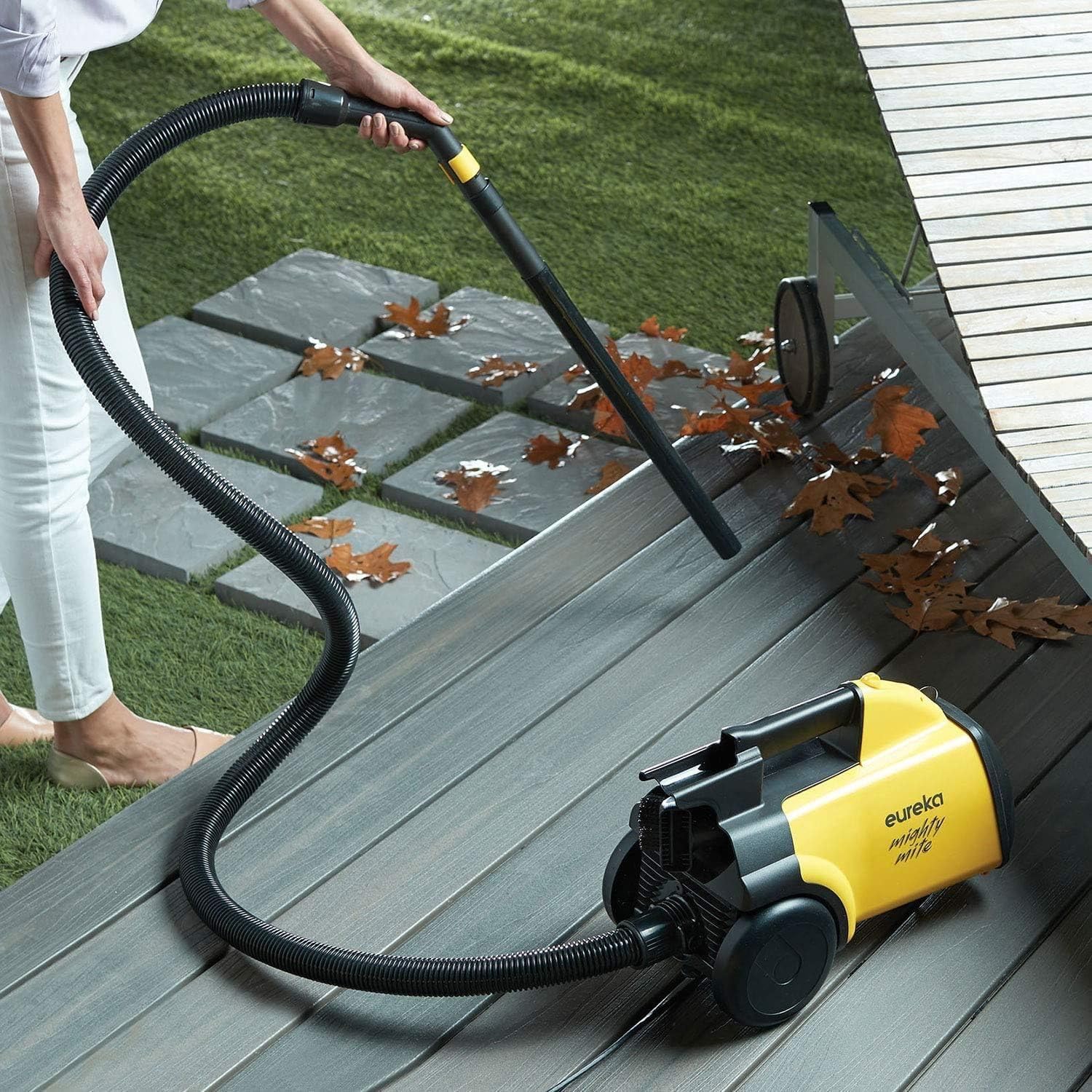 Mighty Mite Lightweight Cordless Canister Vacuum