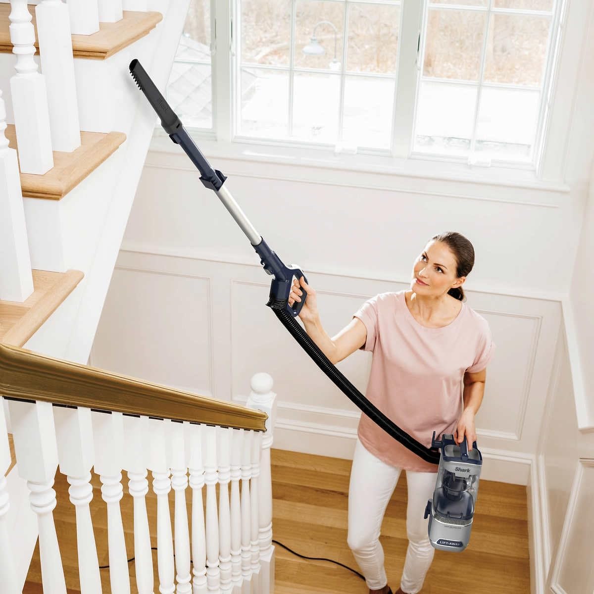 Shark UV900 Pet Performance Plus Lift-Away Upright Vaccum with DuoClean PowerFins HairPro & Odor Neutralizer Technology, Anti-Allergen Complete Seal Technology & HEPA Filter, Navy/Silver