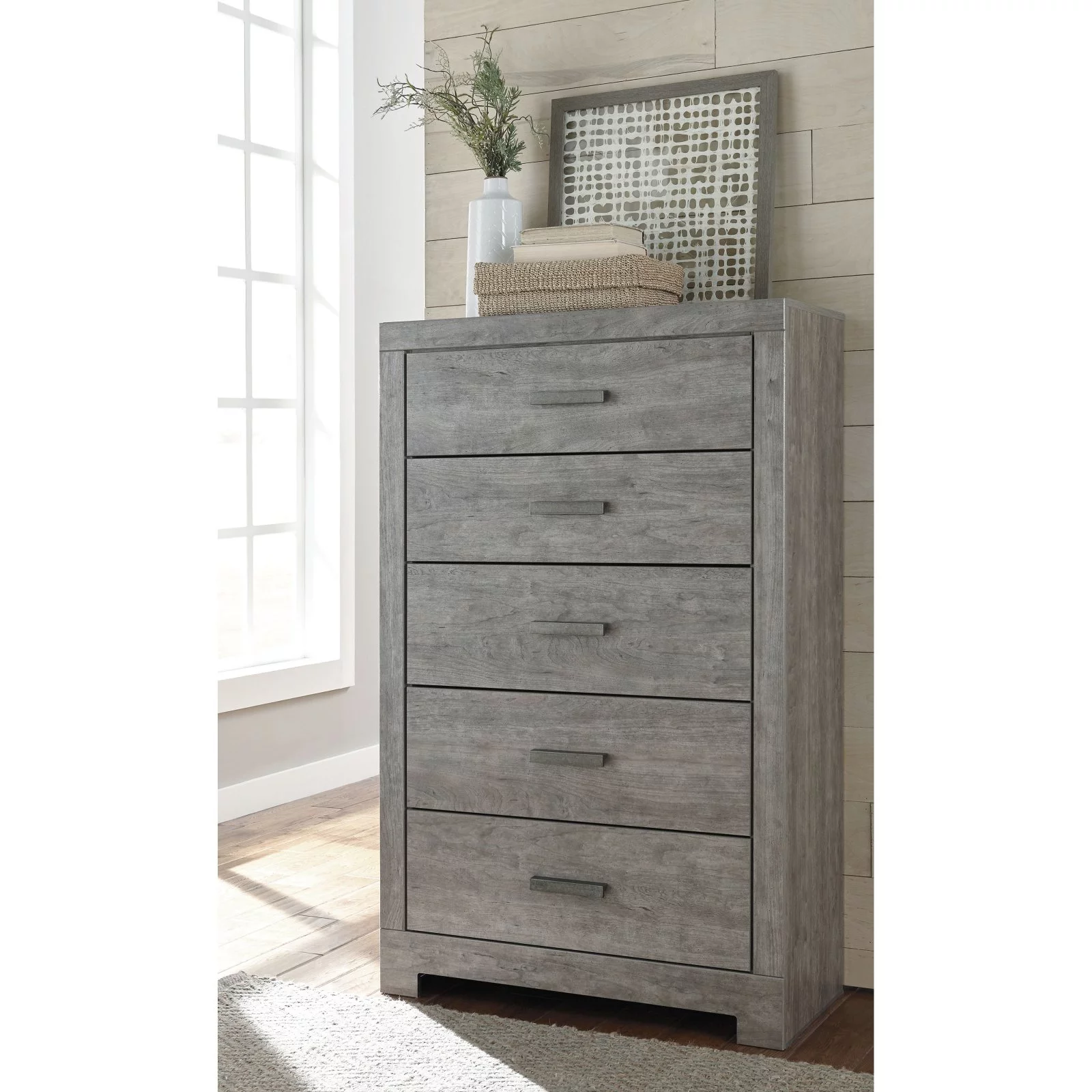 Ashley Furniture Culverbach 5 Drawer Chest in Gray