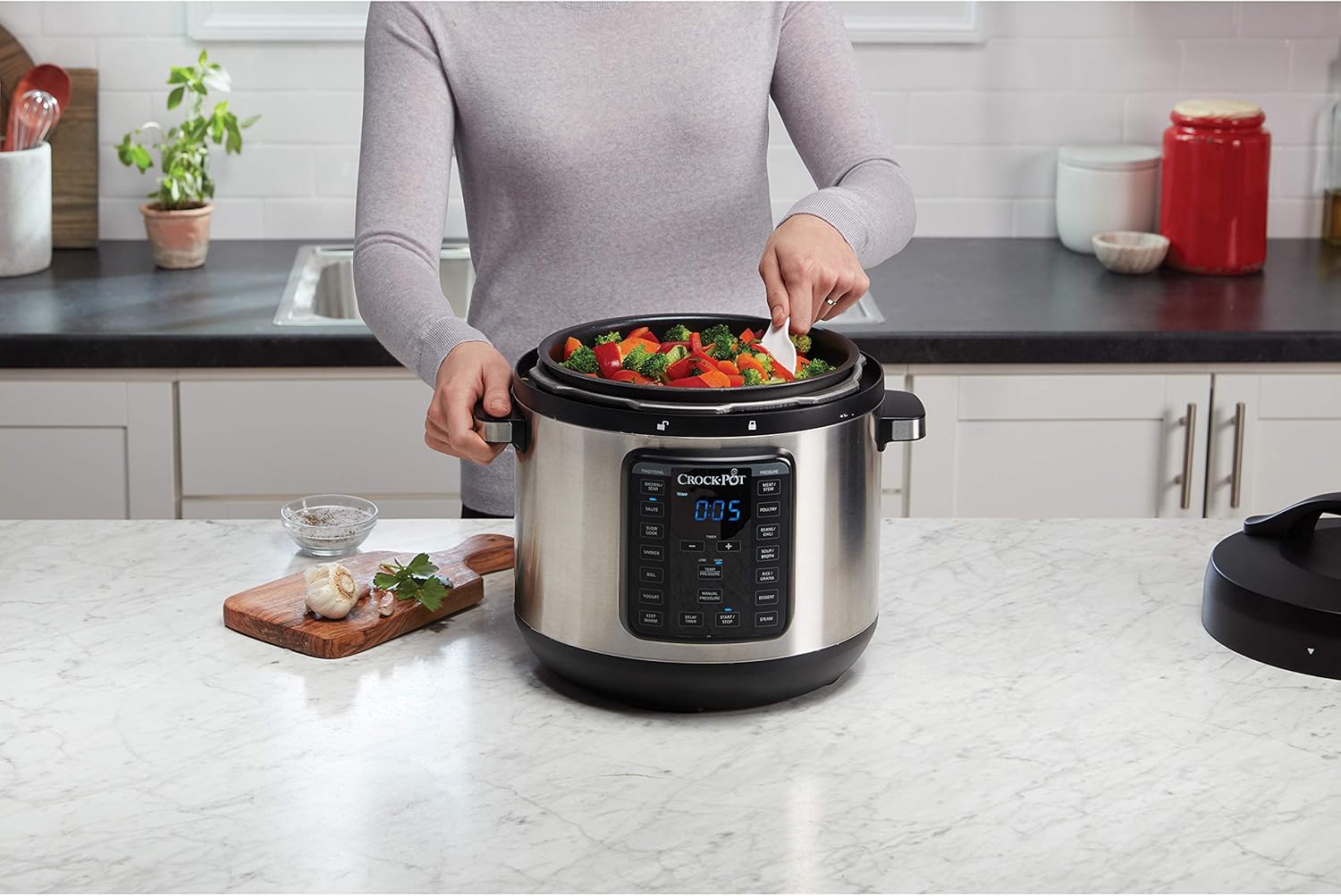 Crock-Pot 8-Quart Multi-Use XL Express Crock Programmable Slow Cooker and Pressure Cooker with Manual Pressure, Boil & Simmer, Stainless Steel