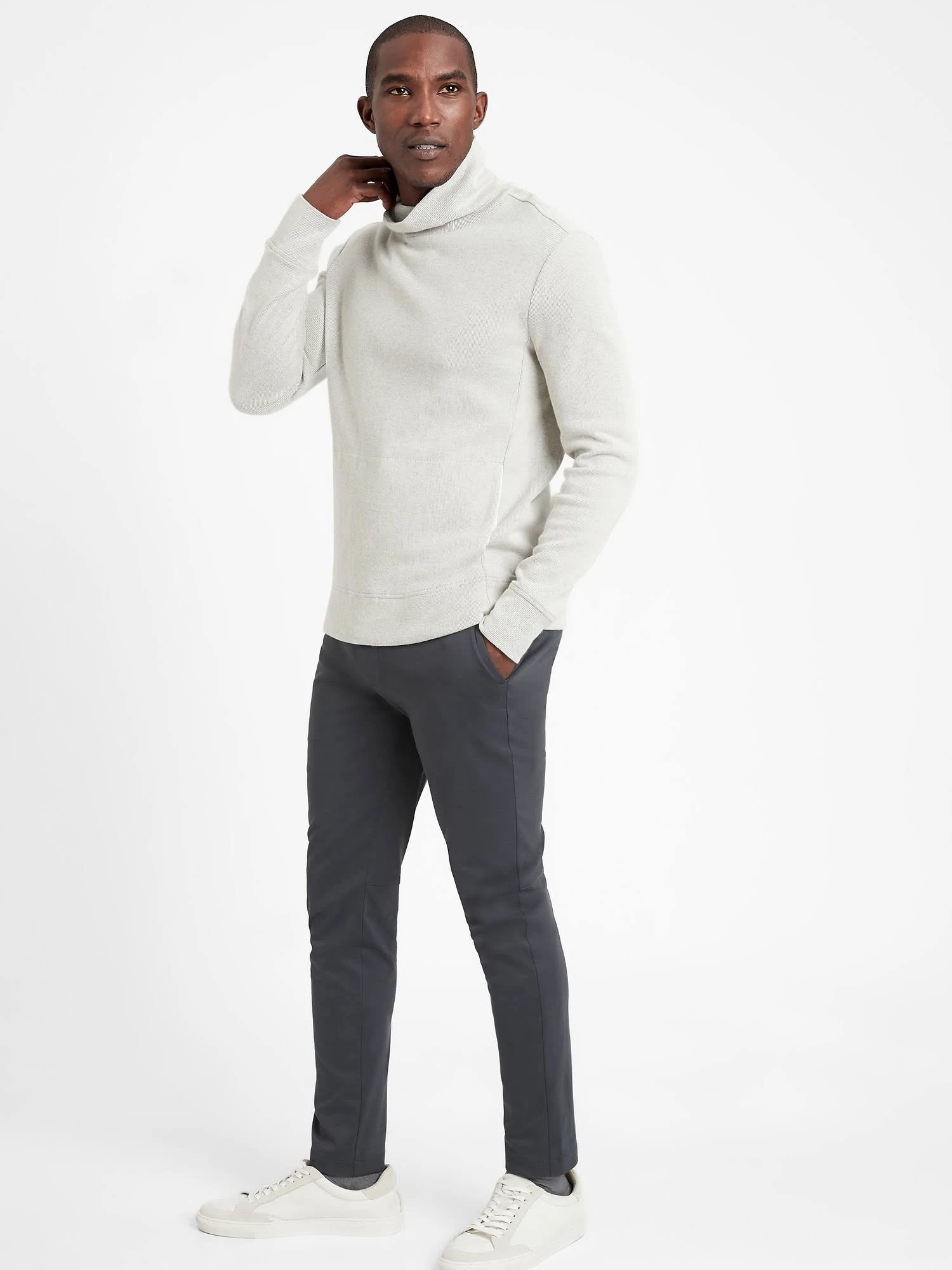Banana Republic Men&s Slim Luxe City Pant with Core Temp Technology Charcoal Gray Size 35W 32L