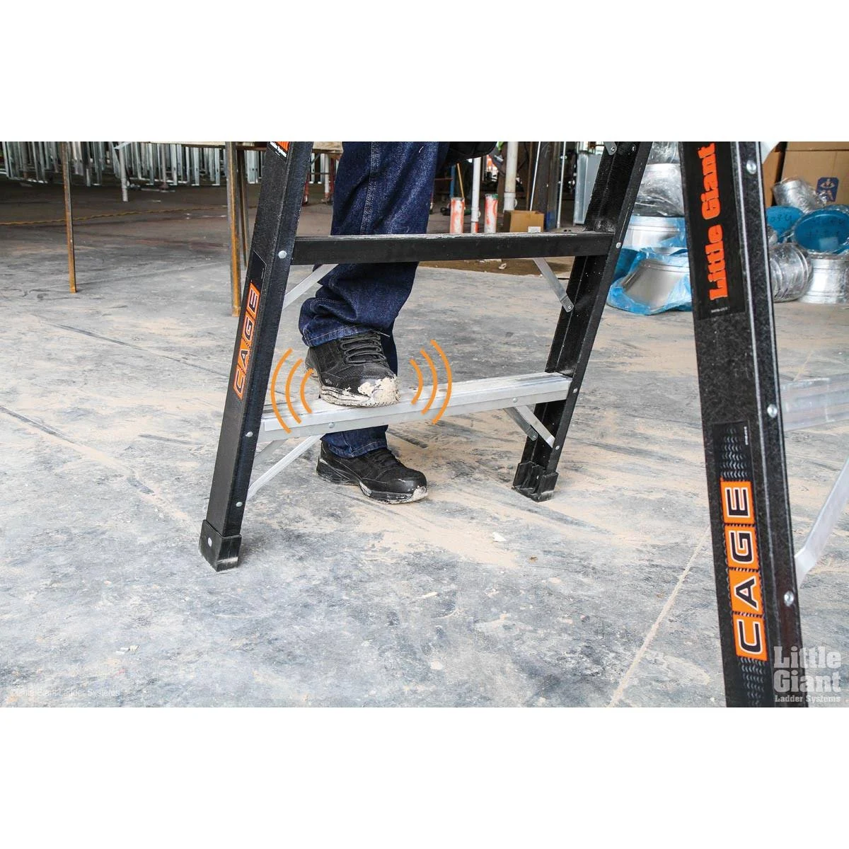 Little Giant Cage-Safety Fiberglass 2& Ladder 19602