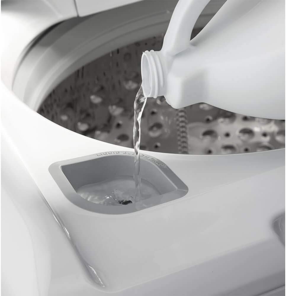 GE GTW500ASNWS Top Loading Washer with Stainless Steel Basket, 4.6 Cu. Ft. Capacity, 13 Cycles, White