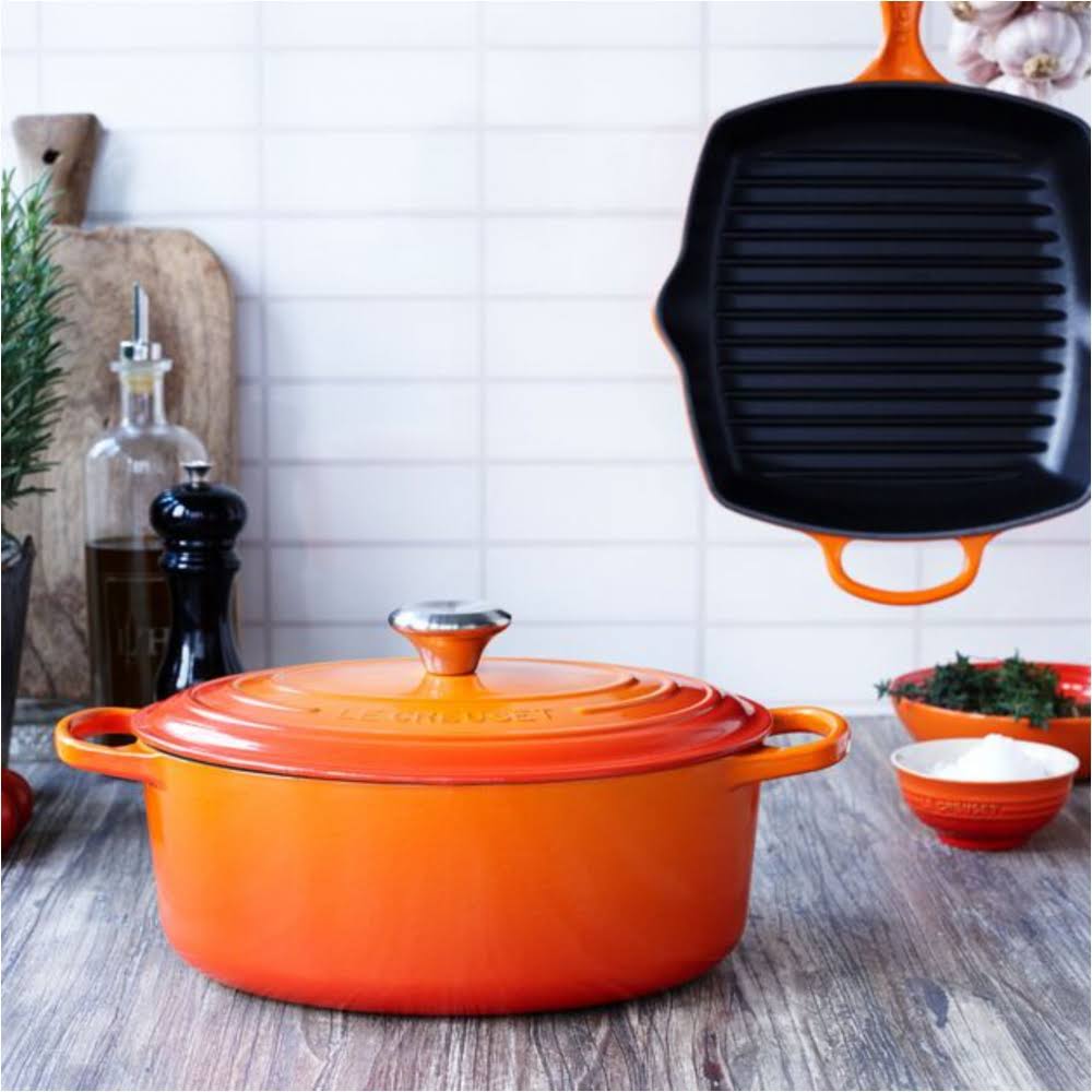 Le Creuset Oval Casserole Cast Iron 27 cm Volcanic