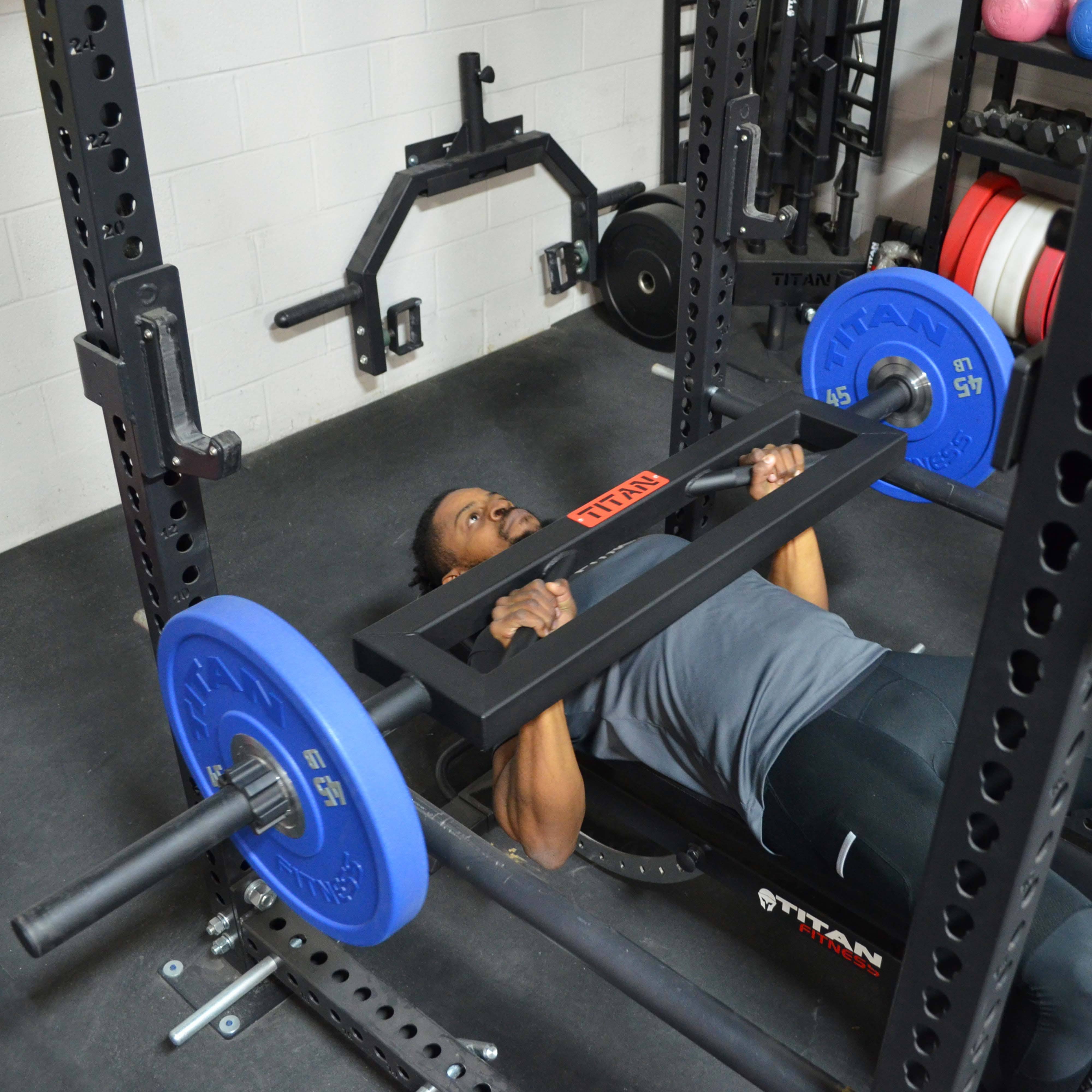 Titan Fitness Swiss Bar
