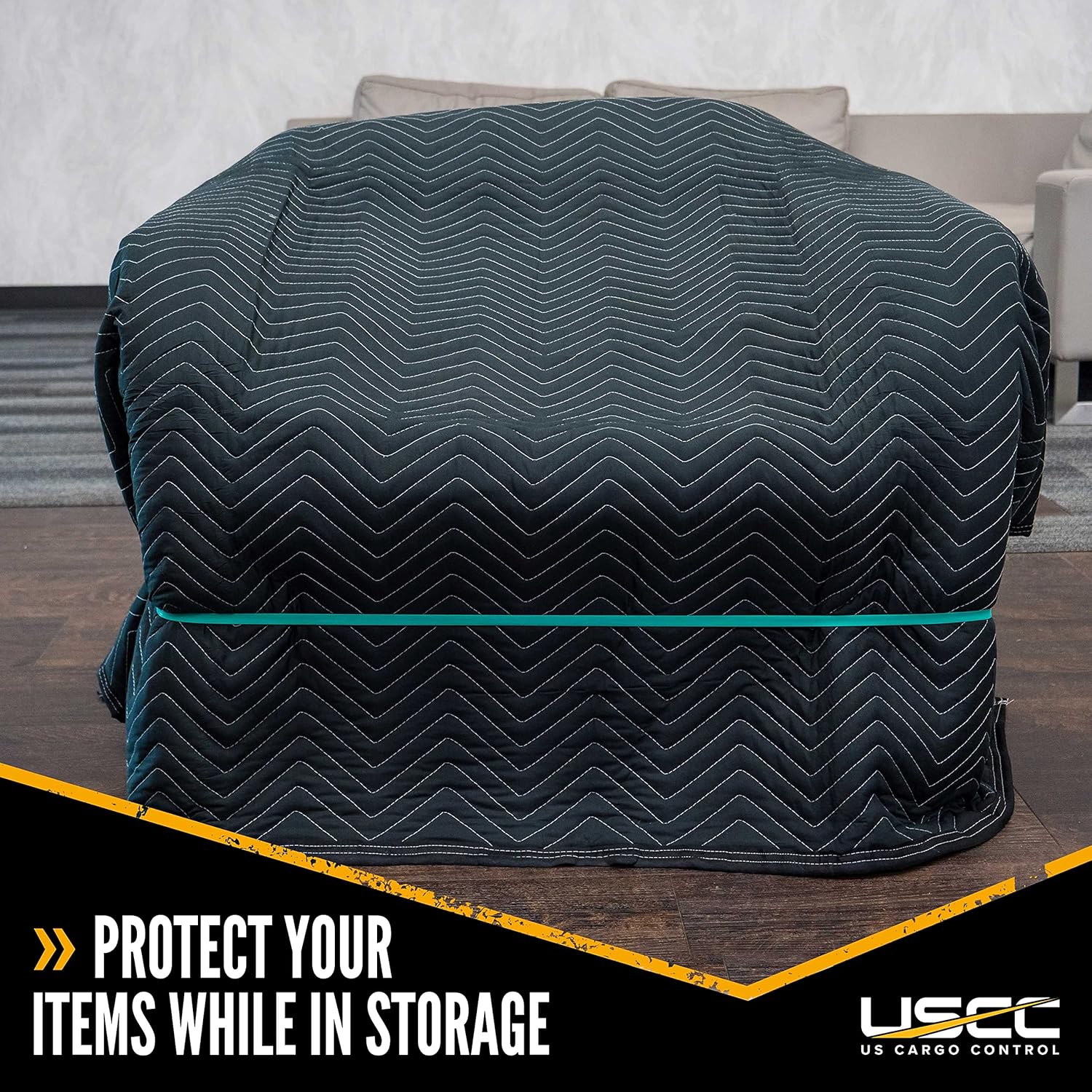 US Cargo Control Econo Deluxe Moving Blankets - 80 Inches Long By 72 Inches Wide - Black/Gray Polyester Material - Durable Protection During A Move Or While In Storage - 4 Pack