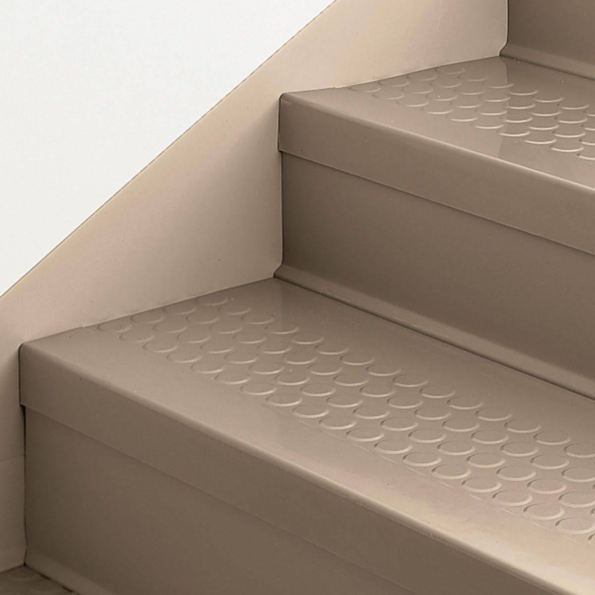 Johnsonite RNRDTR Raised Round Angle Fit Rubber Stair Treads w/Risers