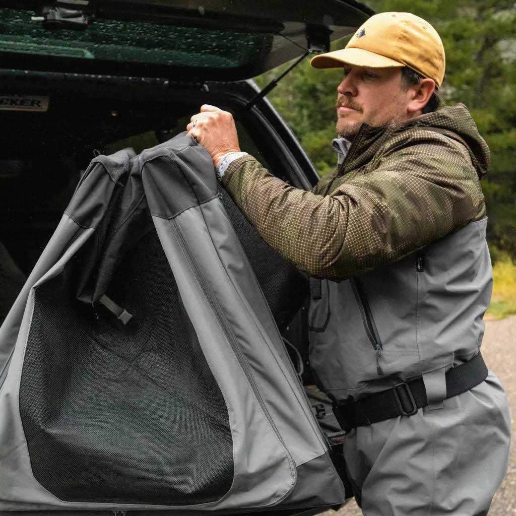 Orvis Tough Trail Folding Travel Crate - Pet Supplies online store