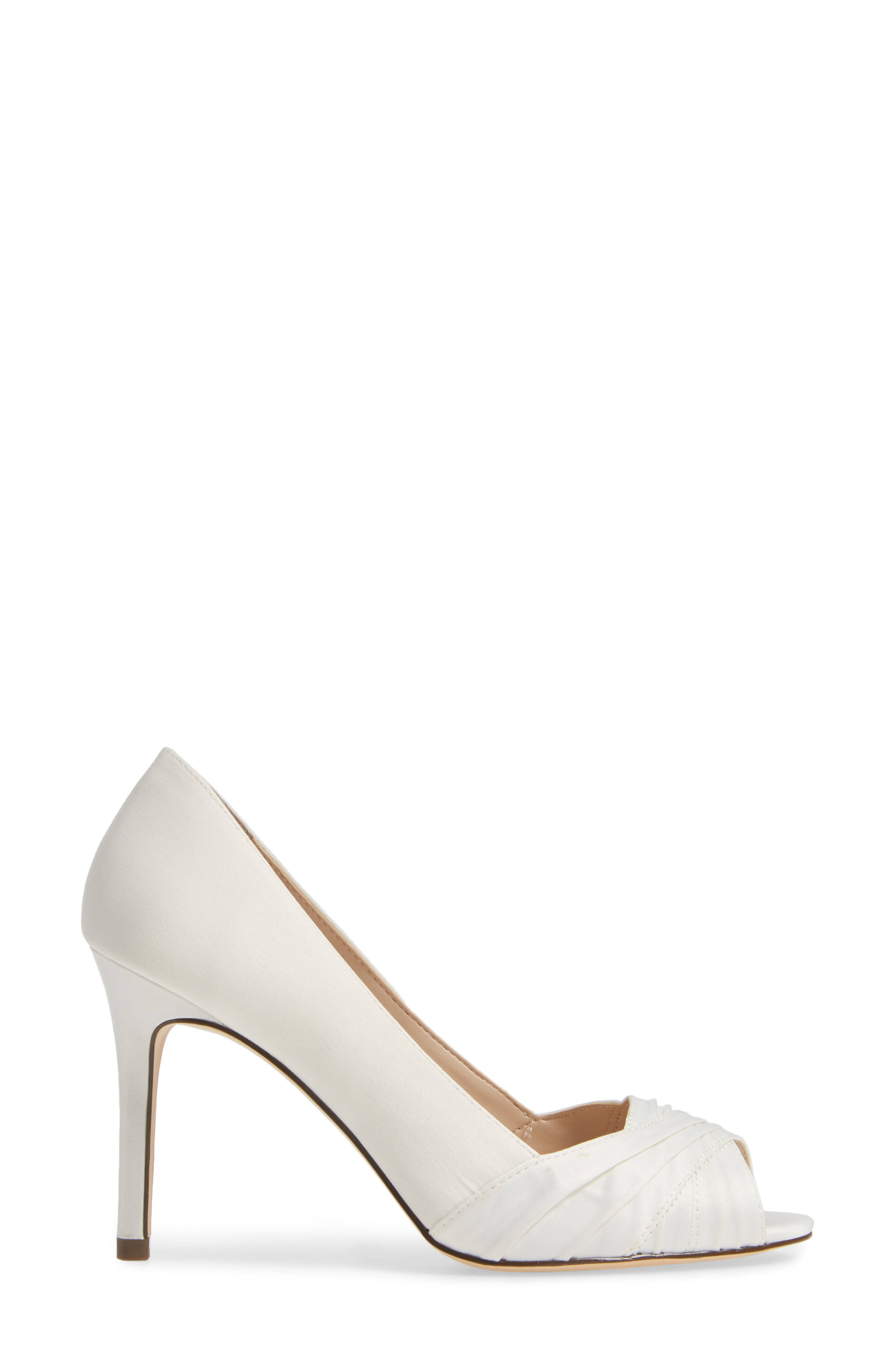 Nina Rhiyana Pump Oasis Satin