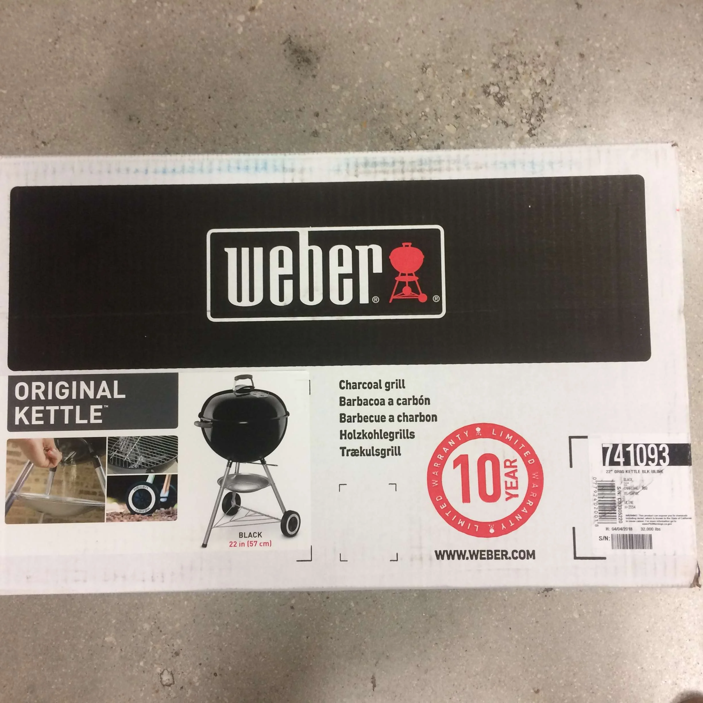 Weber Original Kettle Charcoal Grill 22"