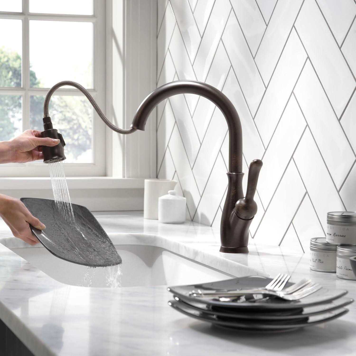 Delta Leland Single Handle Pull-Down Kitchen Faucet 9178-RB-DST - Shop Hardware Tools Online Store