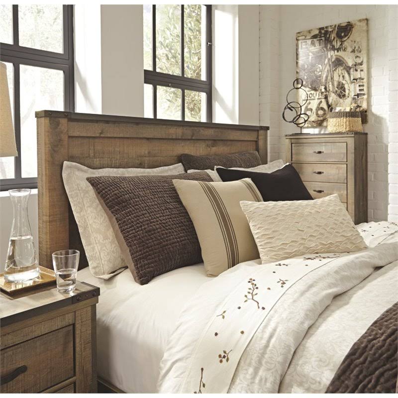 Ashley Furniture Trinell Queen Panel Bed in Brown