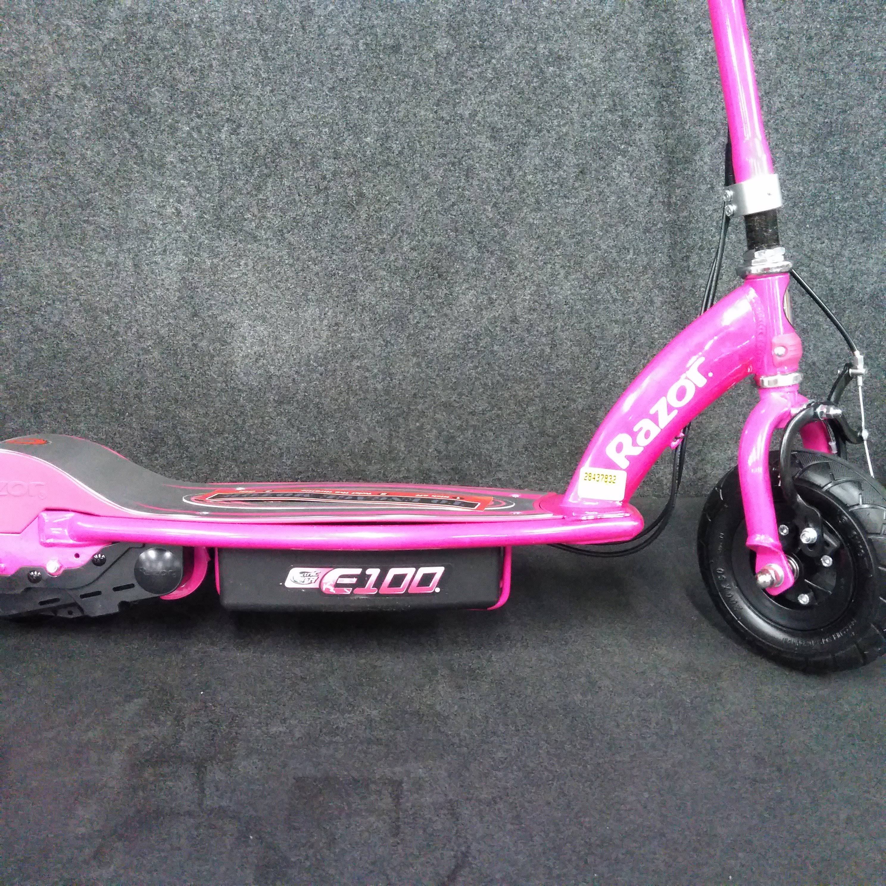 Razor E100 Electric Scooter (Pink)