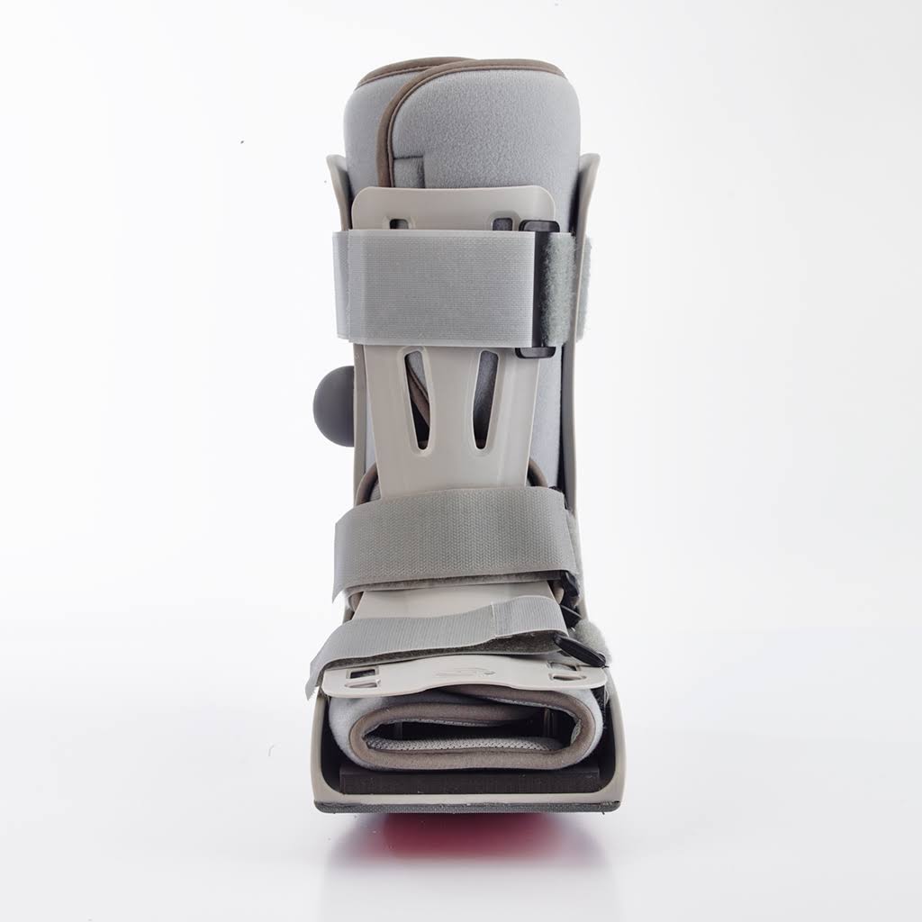Breg Genesis Mid-Calf Full Shell Walker - Medium