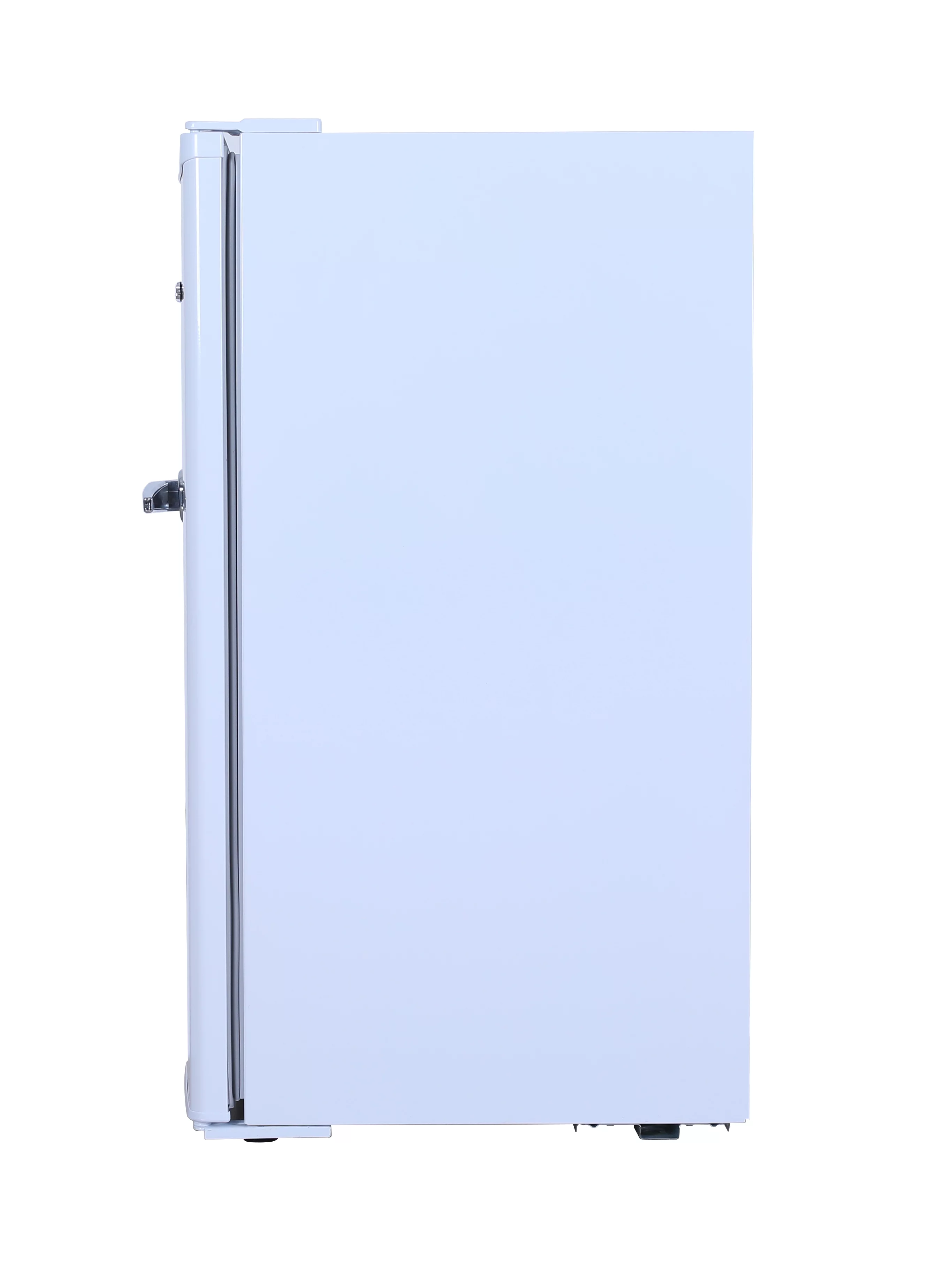 Frigidaire 3.2 Cu Ft Retro Mini Fridge With Side Bottle Opener, (EFR376) White