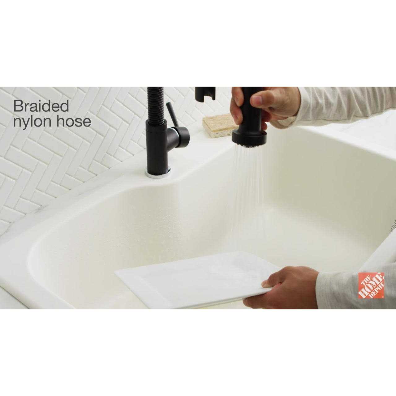 Single-Handle Pull-Down Sprayer Kitchen Faucet - Shop Hardware Tools Online Store