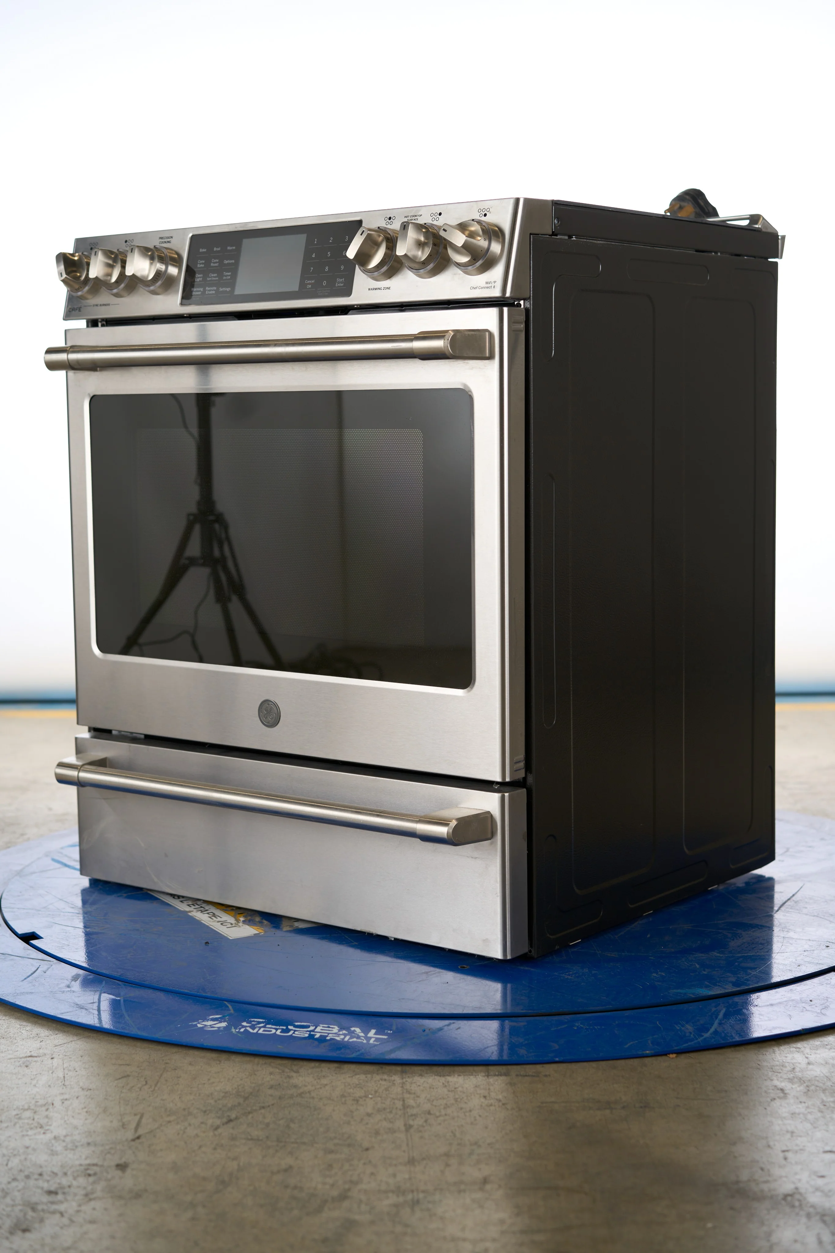 Cafe Electric Range, Electric, 30, 5.6 cu. ft. Stainless Steel - CCHS985SELSS