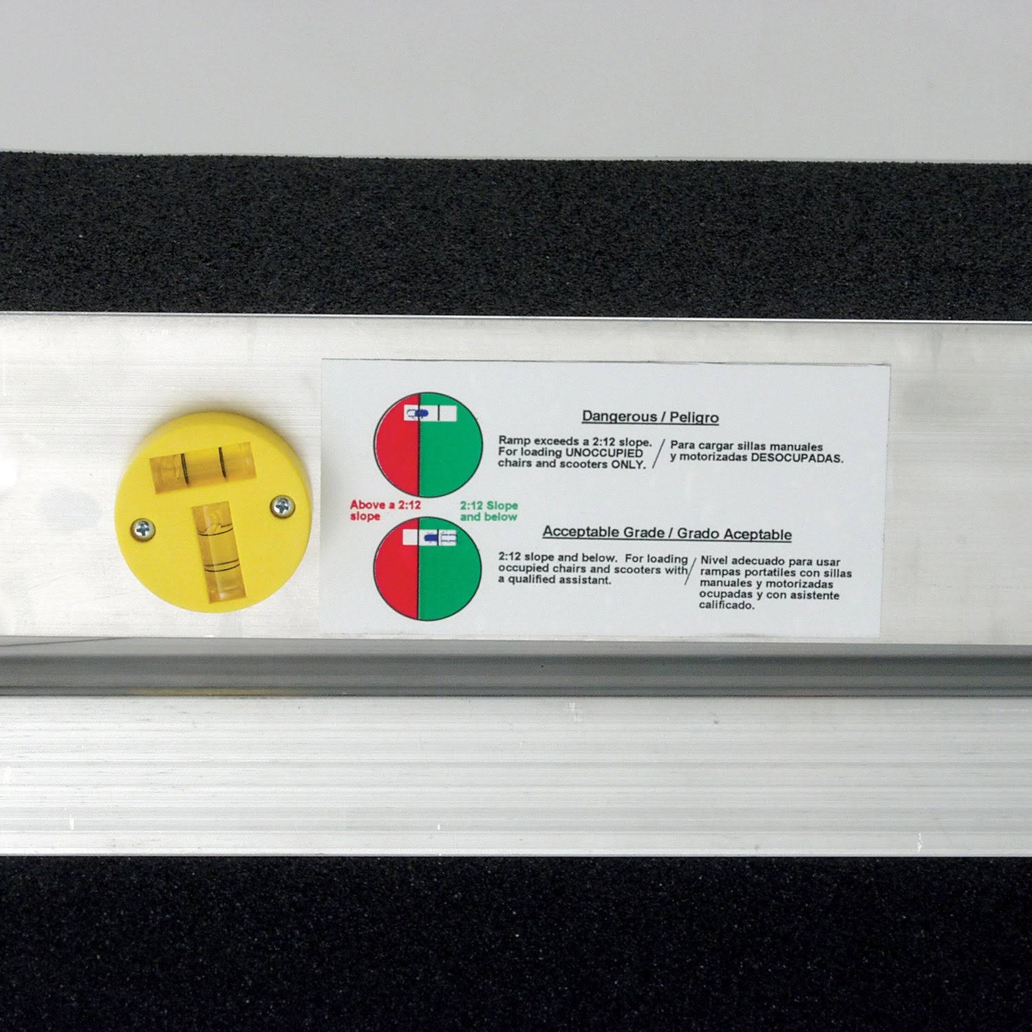 Portable 5-Foot Multifold Ramp