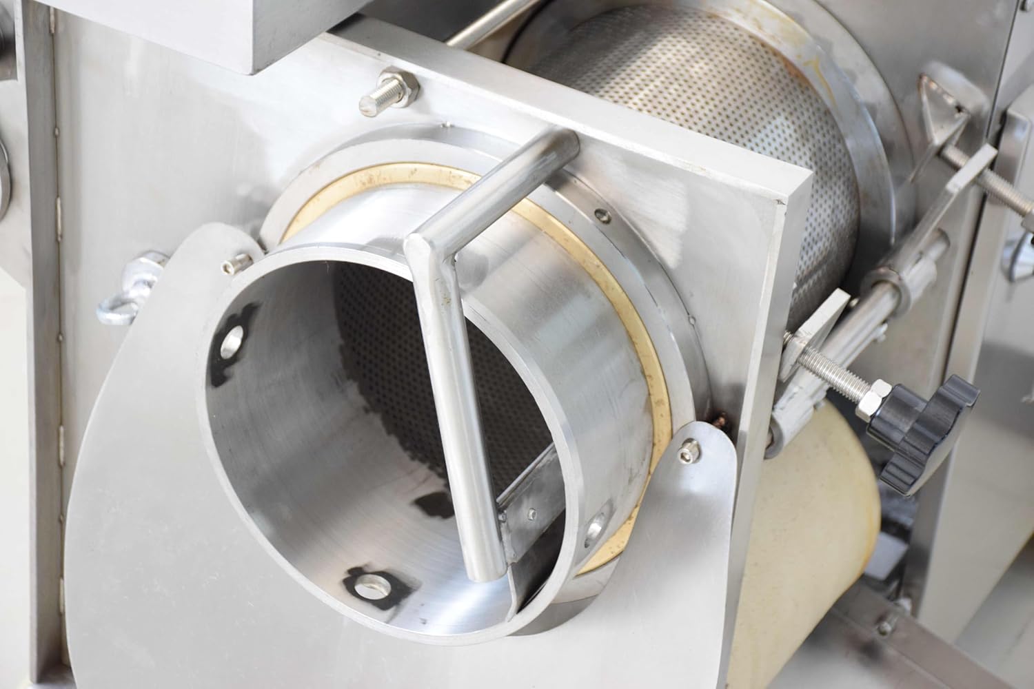 Factory Direct Sales Fish Meat and Bone Separator Machine