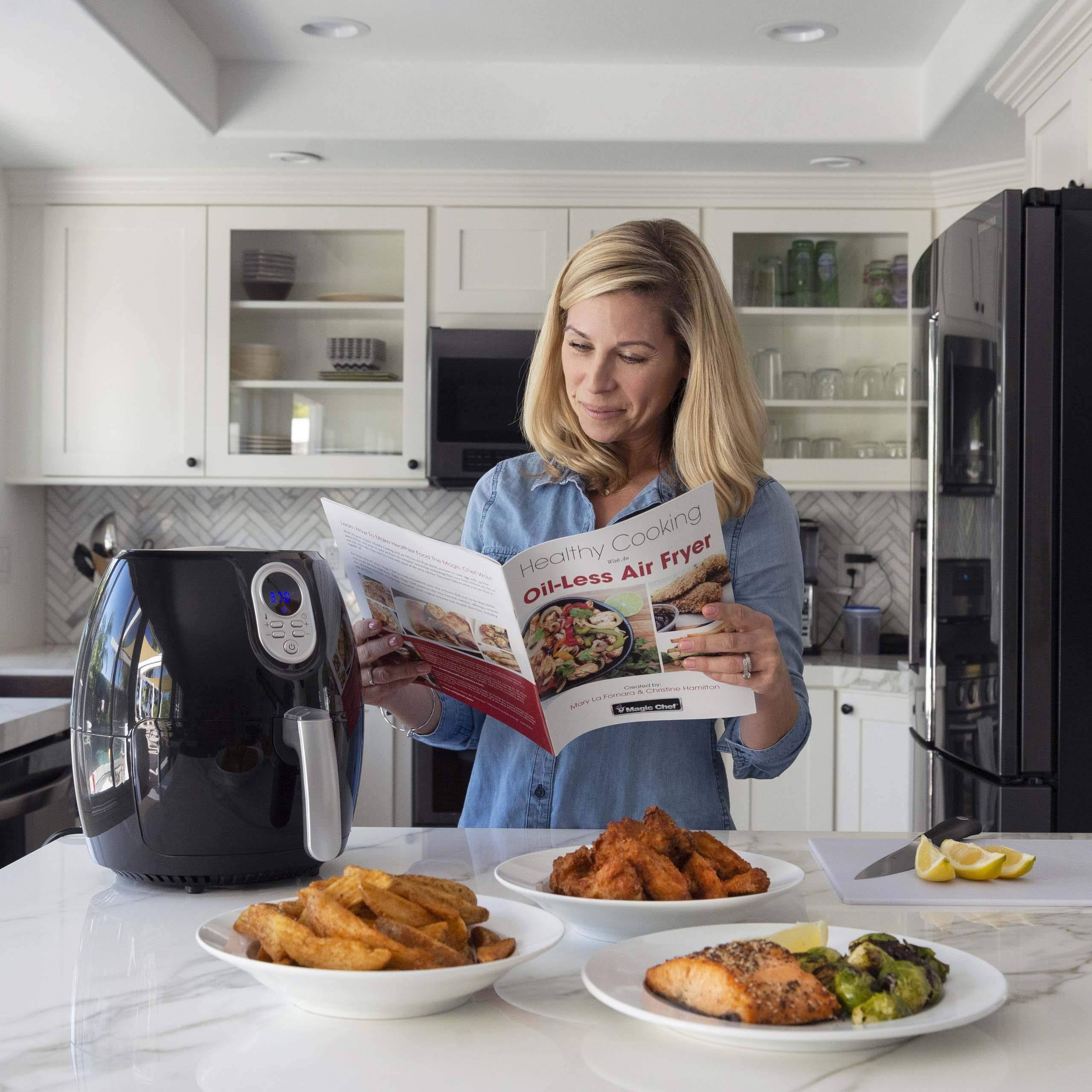 Magic Chef MCAF26DB Air Fryer, Digital, Black