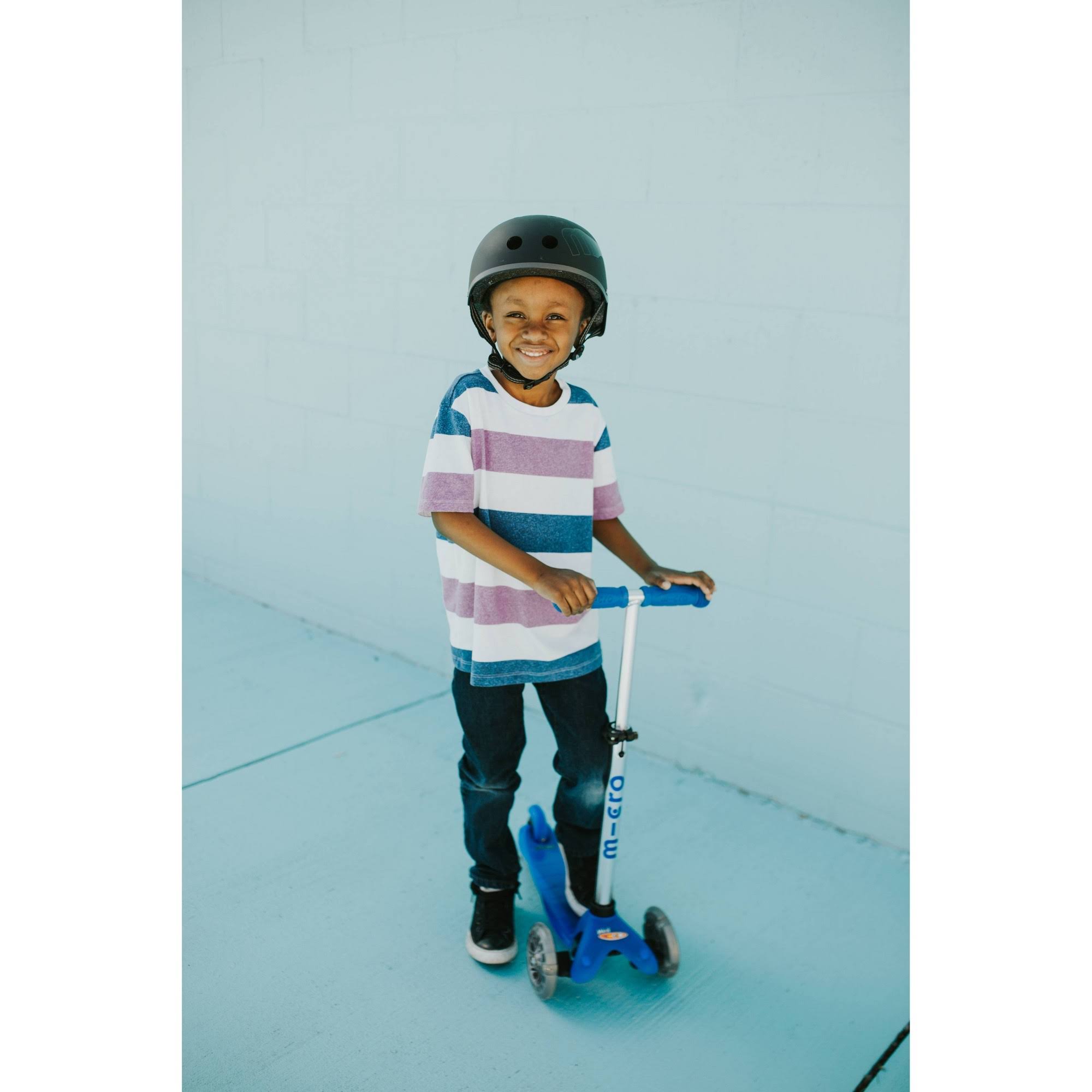 Micro Kickboard Mini Plus Kick Scooter with LED Lights - Blue