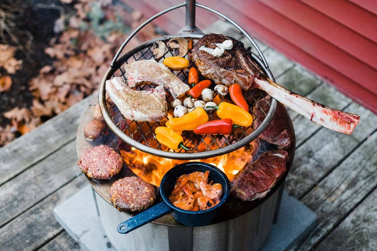 Breeo x Series 19 Smokeless Fire Pit | Stainless Steel | with SearPlate Rim | American Made