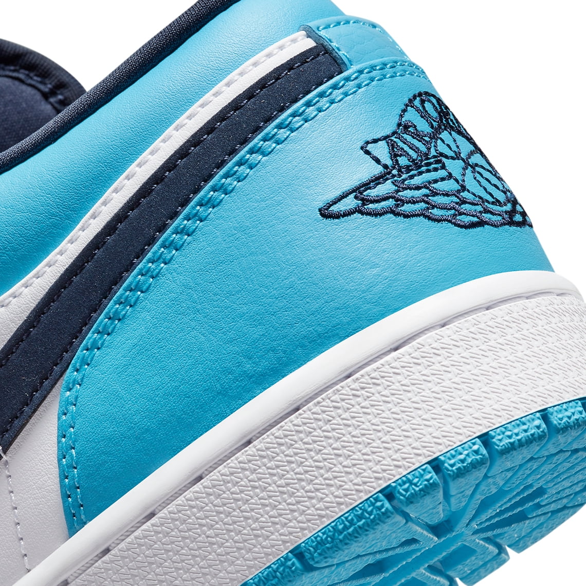 Men's Jordan 1 Low UNC White/Dk Powder Blue-Obsidian (553558 144) - 8.5 - Curated Treasures Market