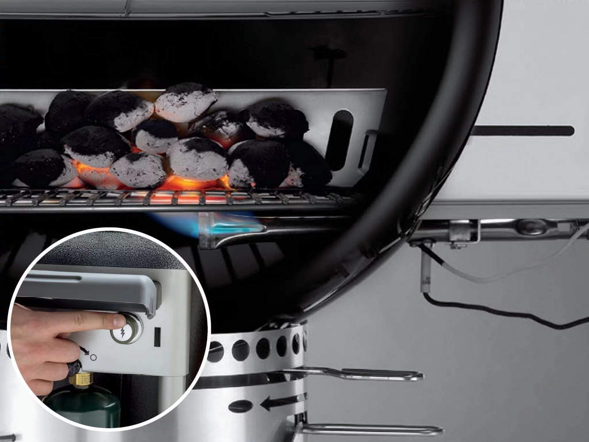 Weber Performer Deluxe 22" Black Charcoal Grill