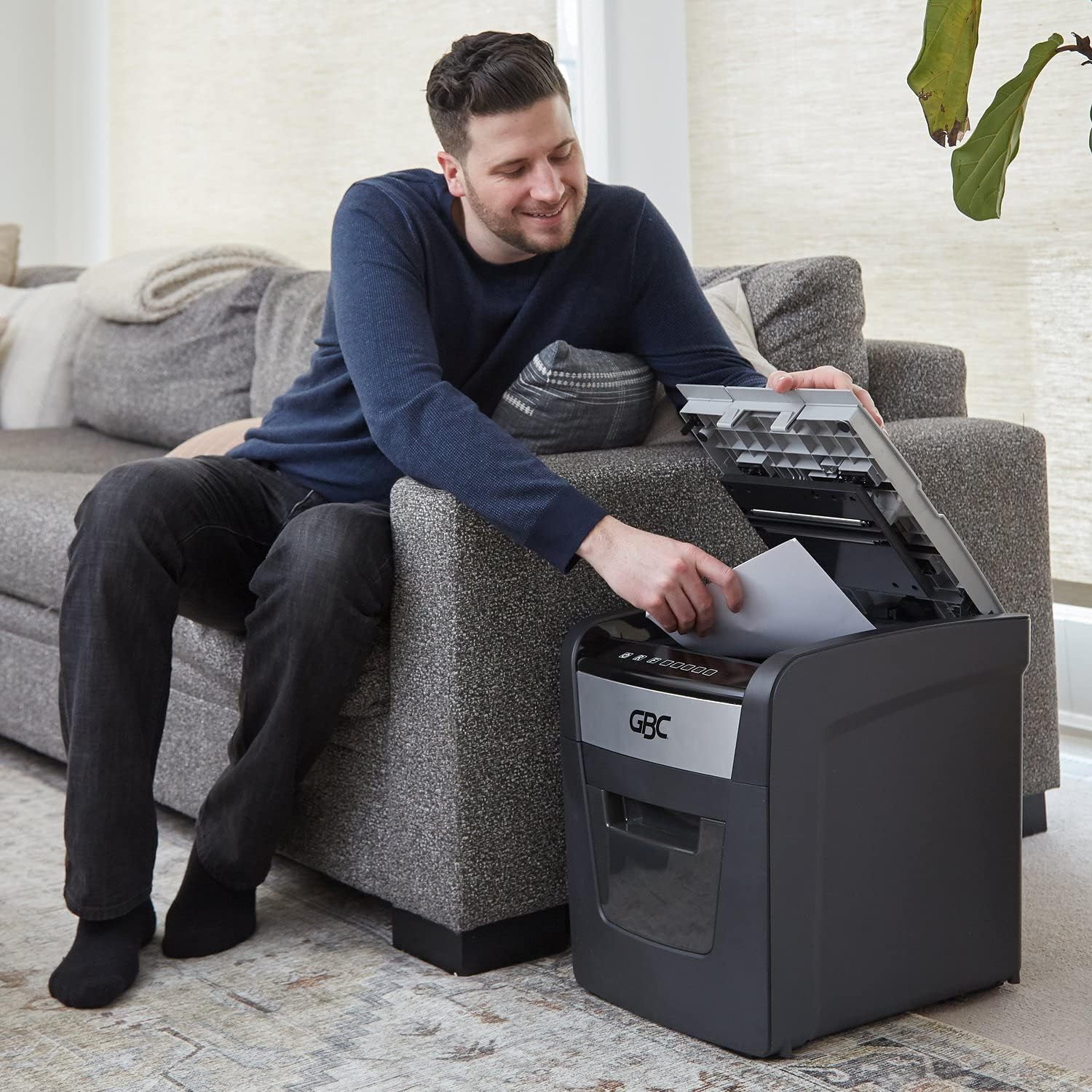 GBC Paper Shredder, Auto Feed+, 230 Sheet Capacity, Micro-Cut, Small Office Shredder, 230M (WSM1757607)