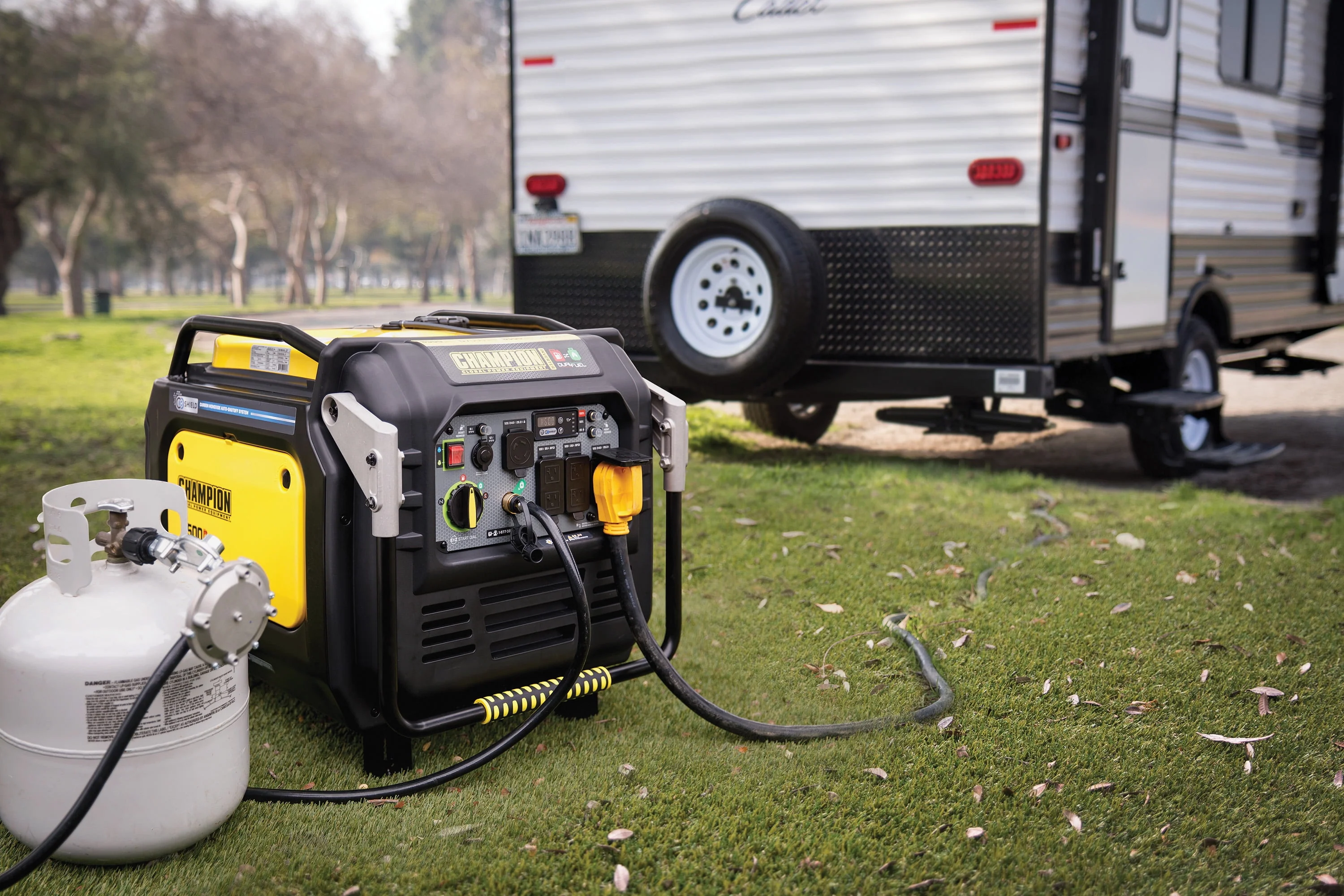 Champion Power Equipment 8500-Watt Electric Start Dual Fuel Inverter Generator with Quiet Technology, CO Shield