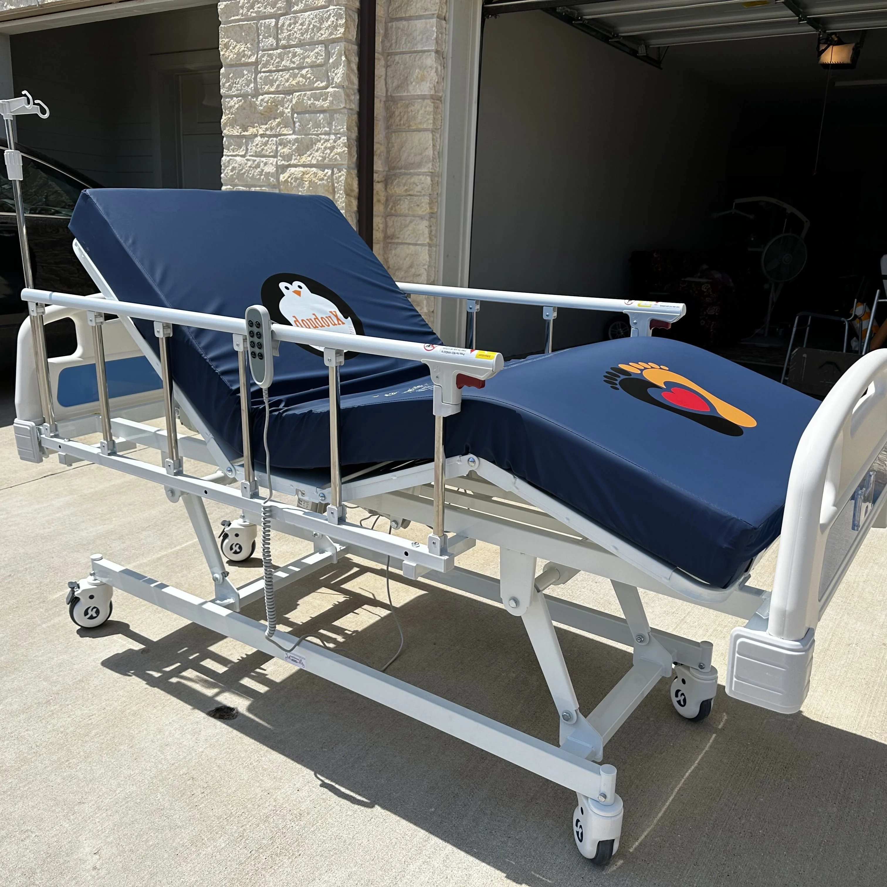 DoudouX 3 Function Full Electric Hospital Beds with Aluminum Rails, 4.72" Foam Mattress and IV Pole (Linear Motors & Control System and Individual Locking System with 5" casters) - Curated Treasures Market