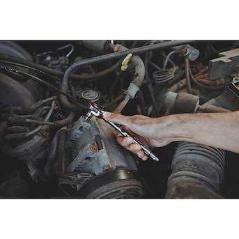 Craftsman OVERDRIVE 121-Piece Standard and Metric Gunmetal Chrome Mechanics Tool Set with Hard Case - Shop Hardware Tools Online Store